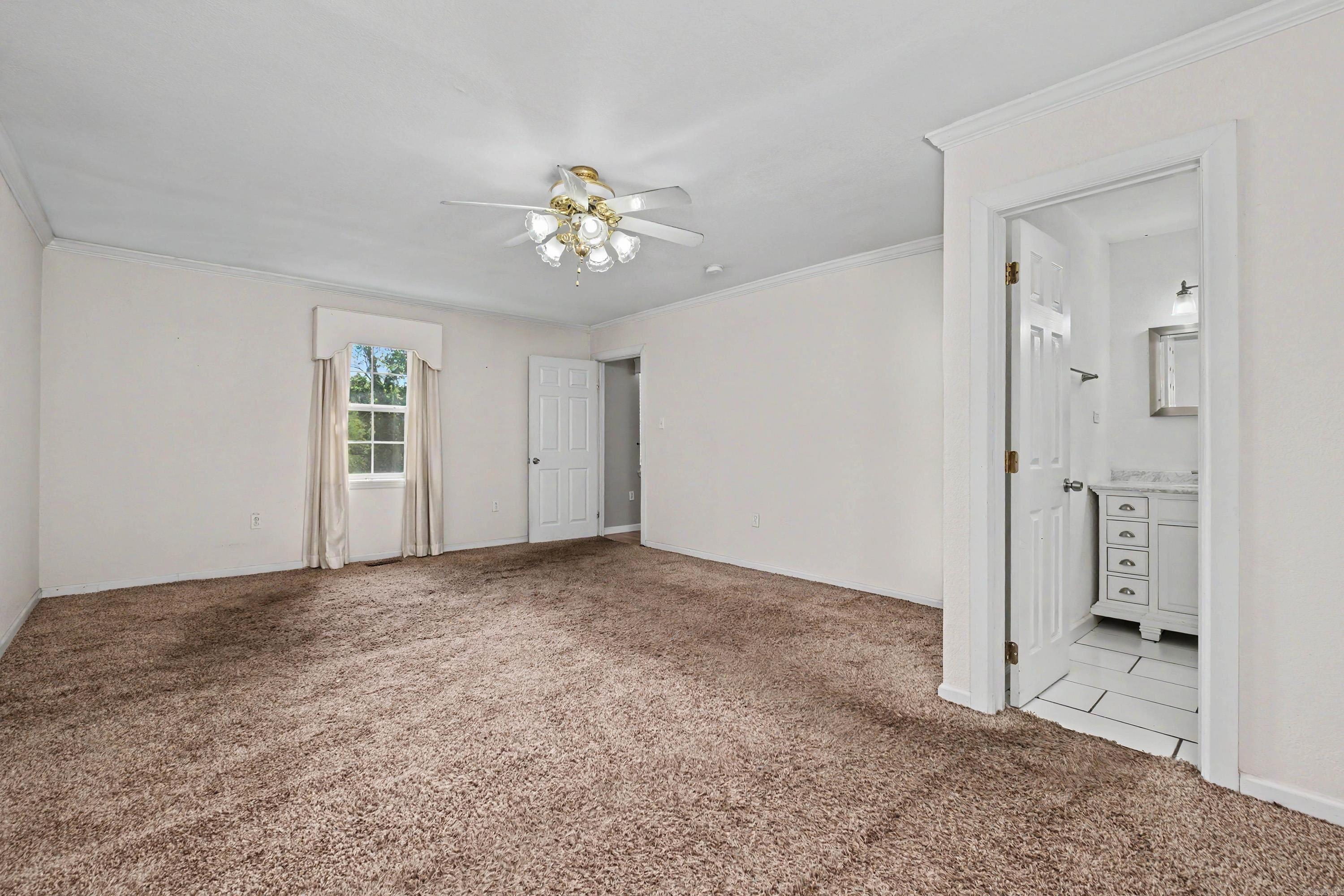 WOODLAWN - Residential