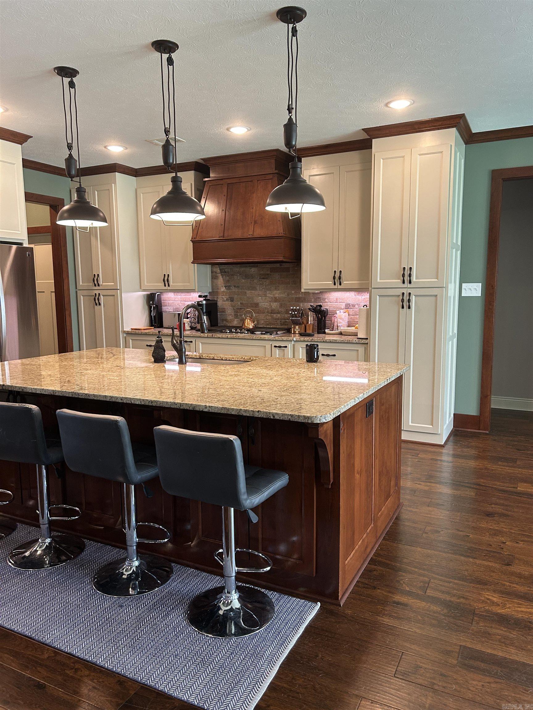 Salem Woods - Residential