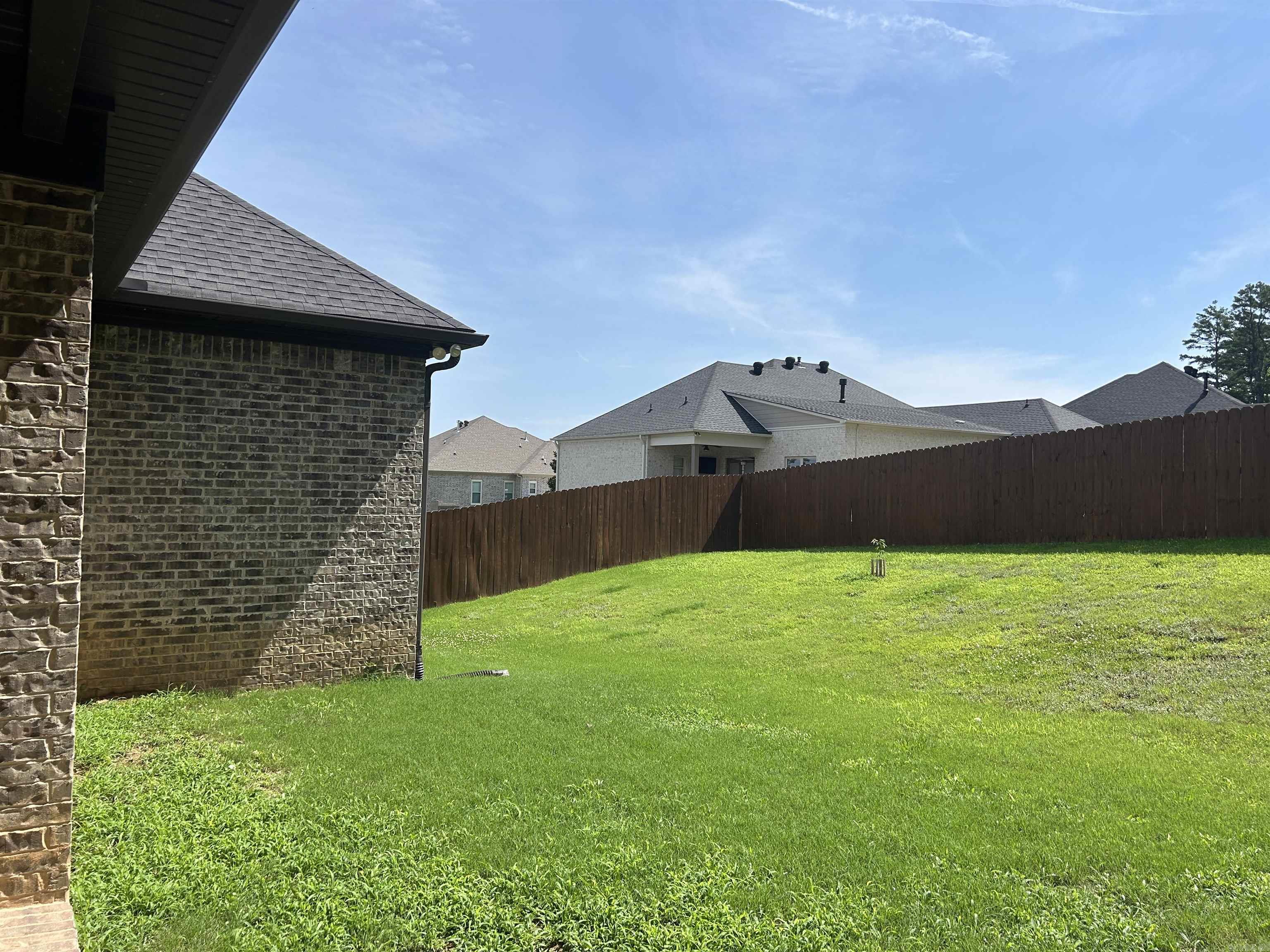 Salem Woods - Residential