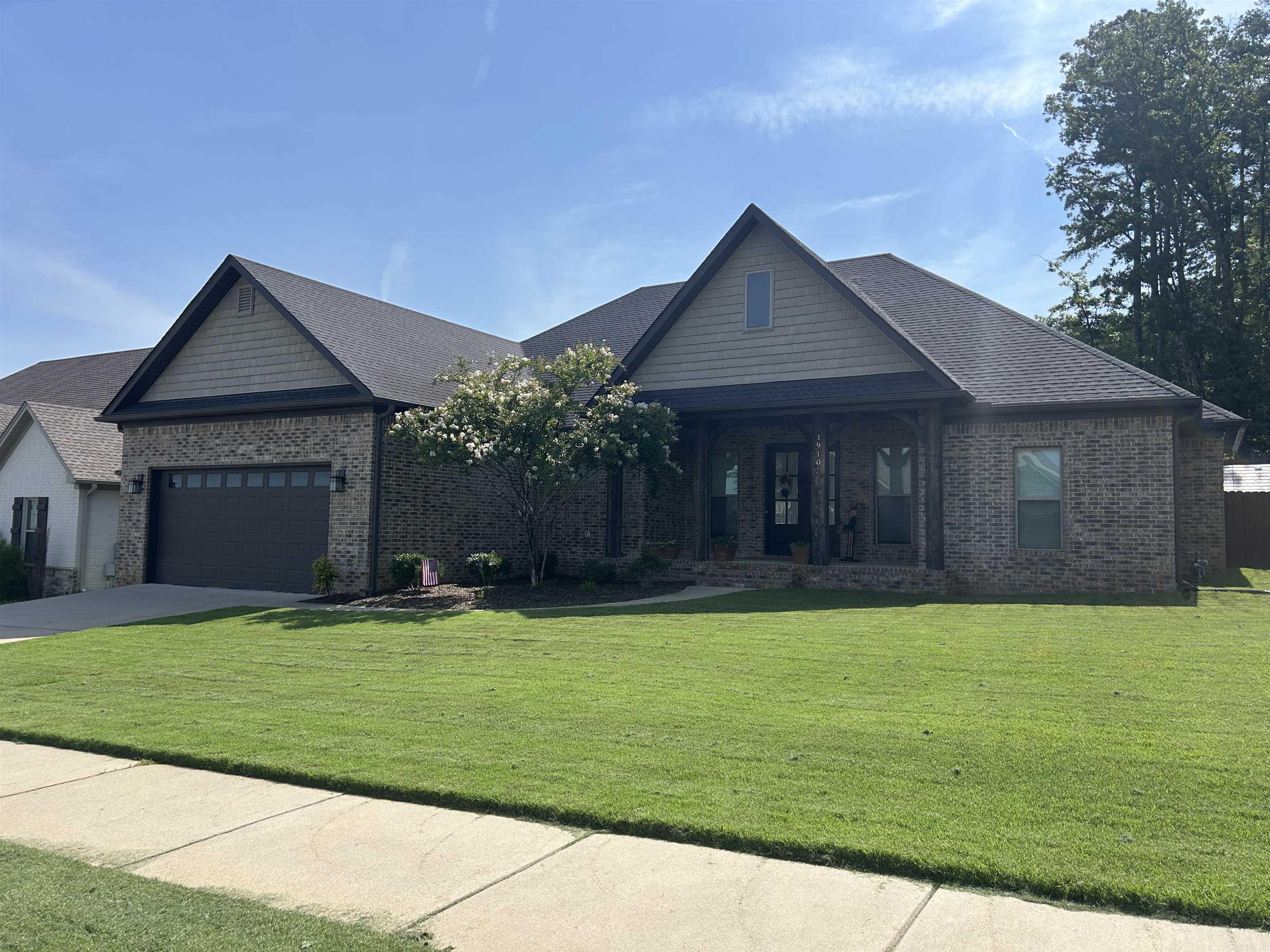 Salem Woods - Residential