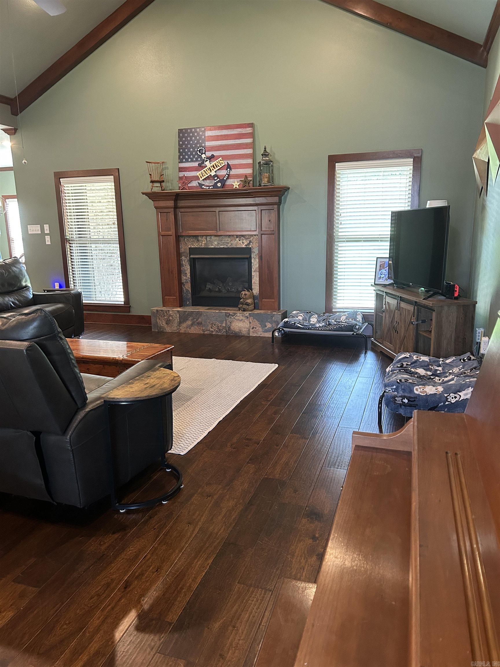Salem Woods - Residential