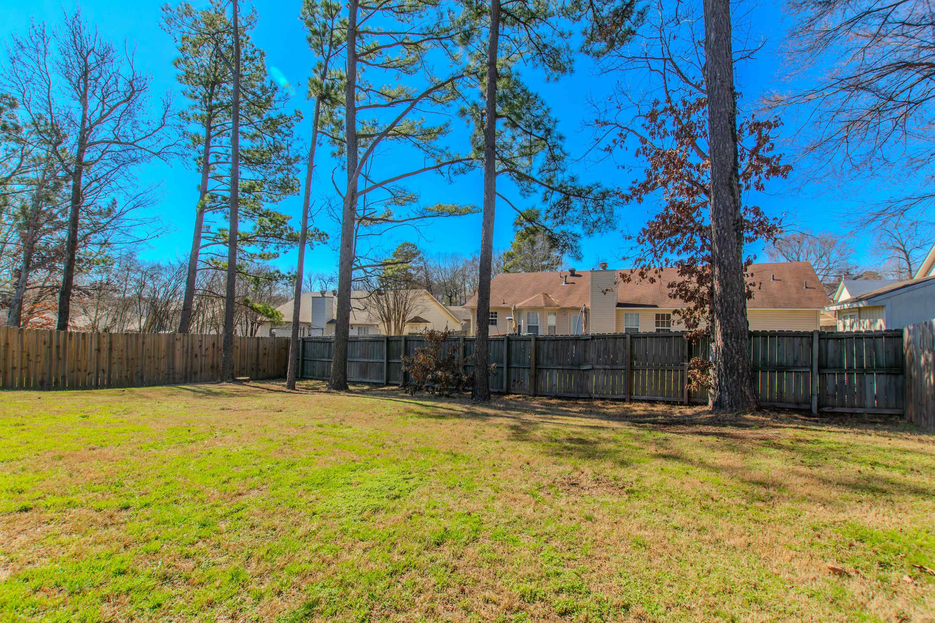 NORTHSHORE RIDGE - Residential