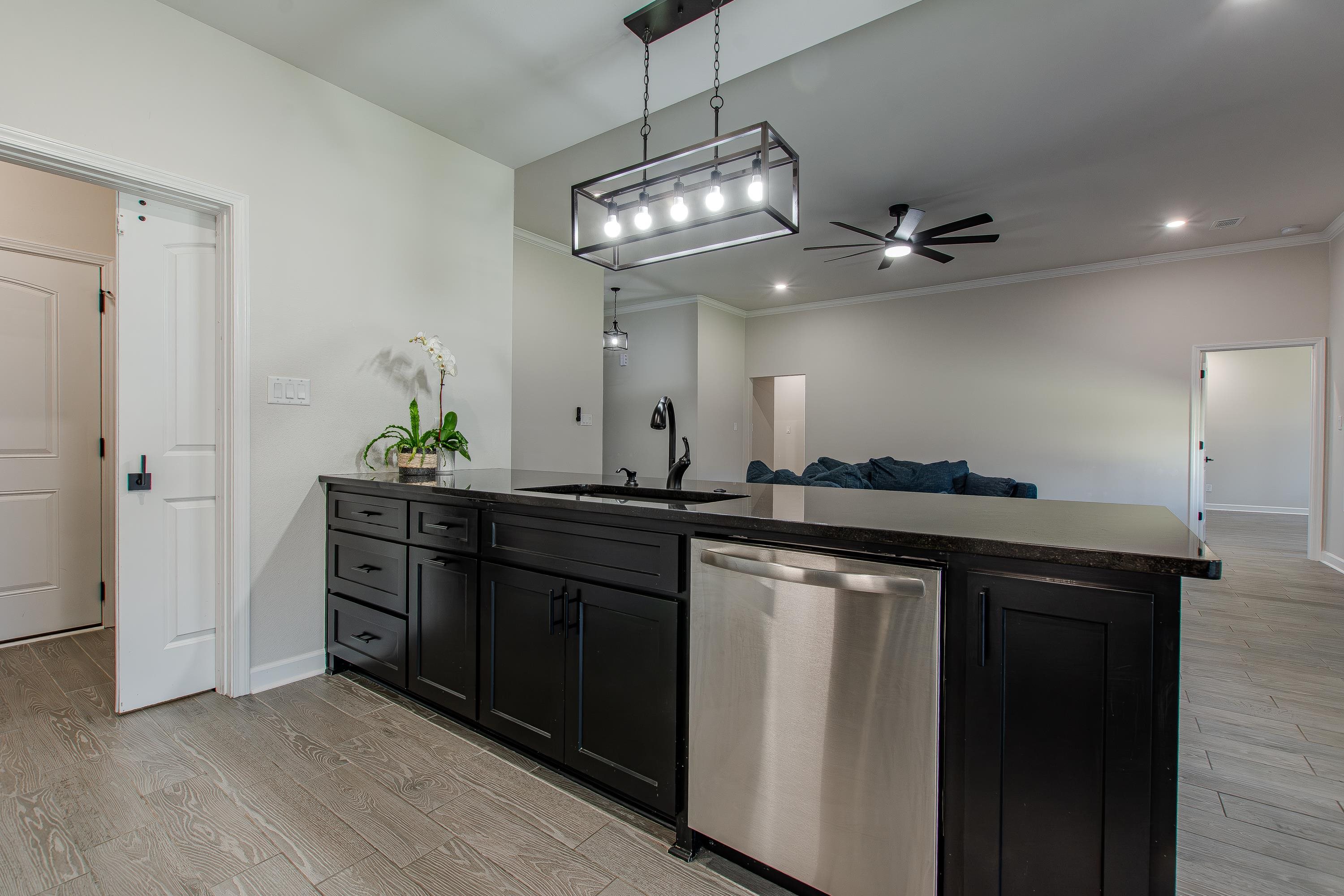 NORTHSHORE RIDGE - Residential