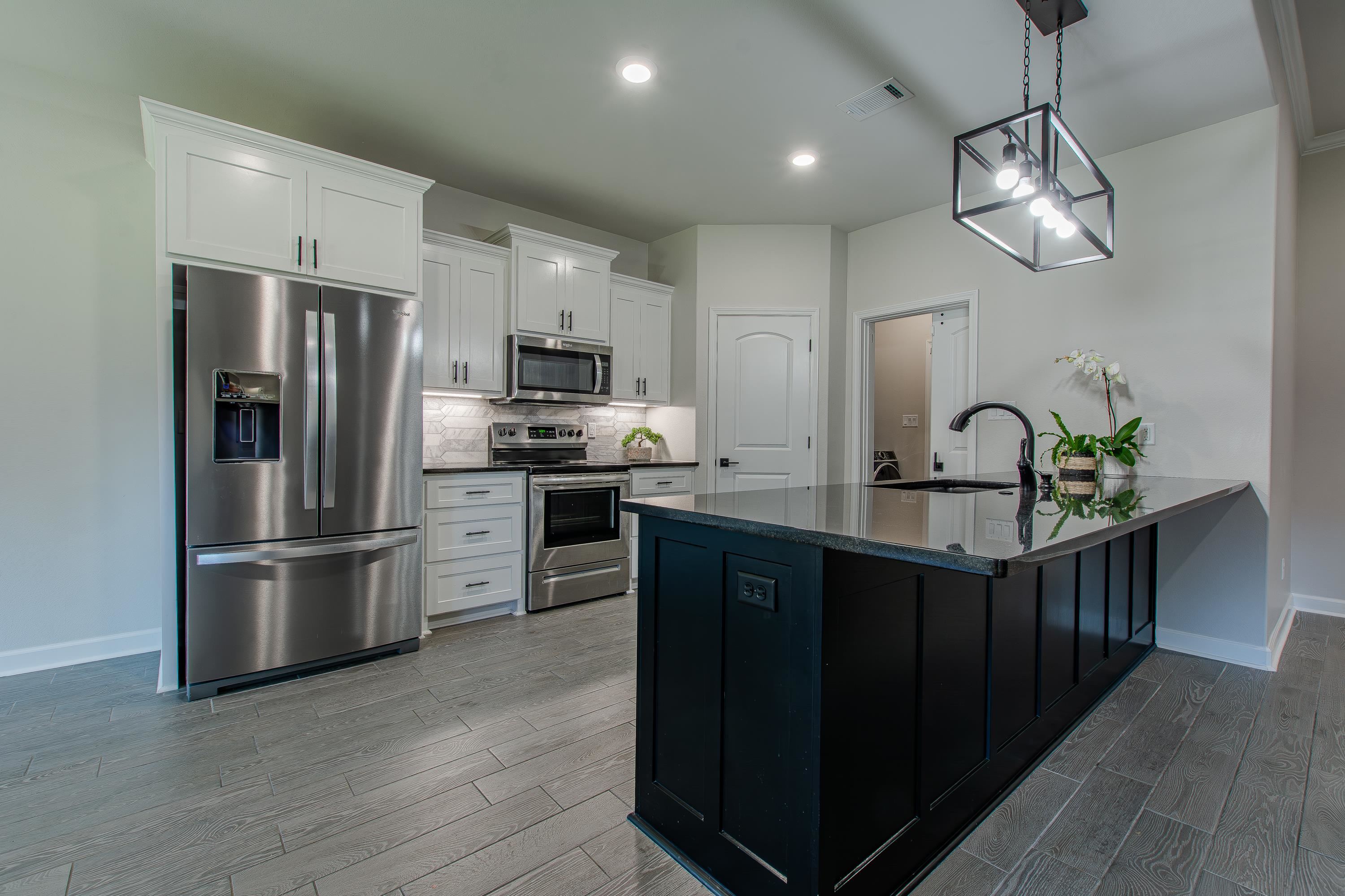 NORTHSHORE RIDGE - Residential