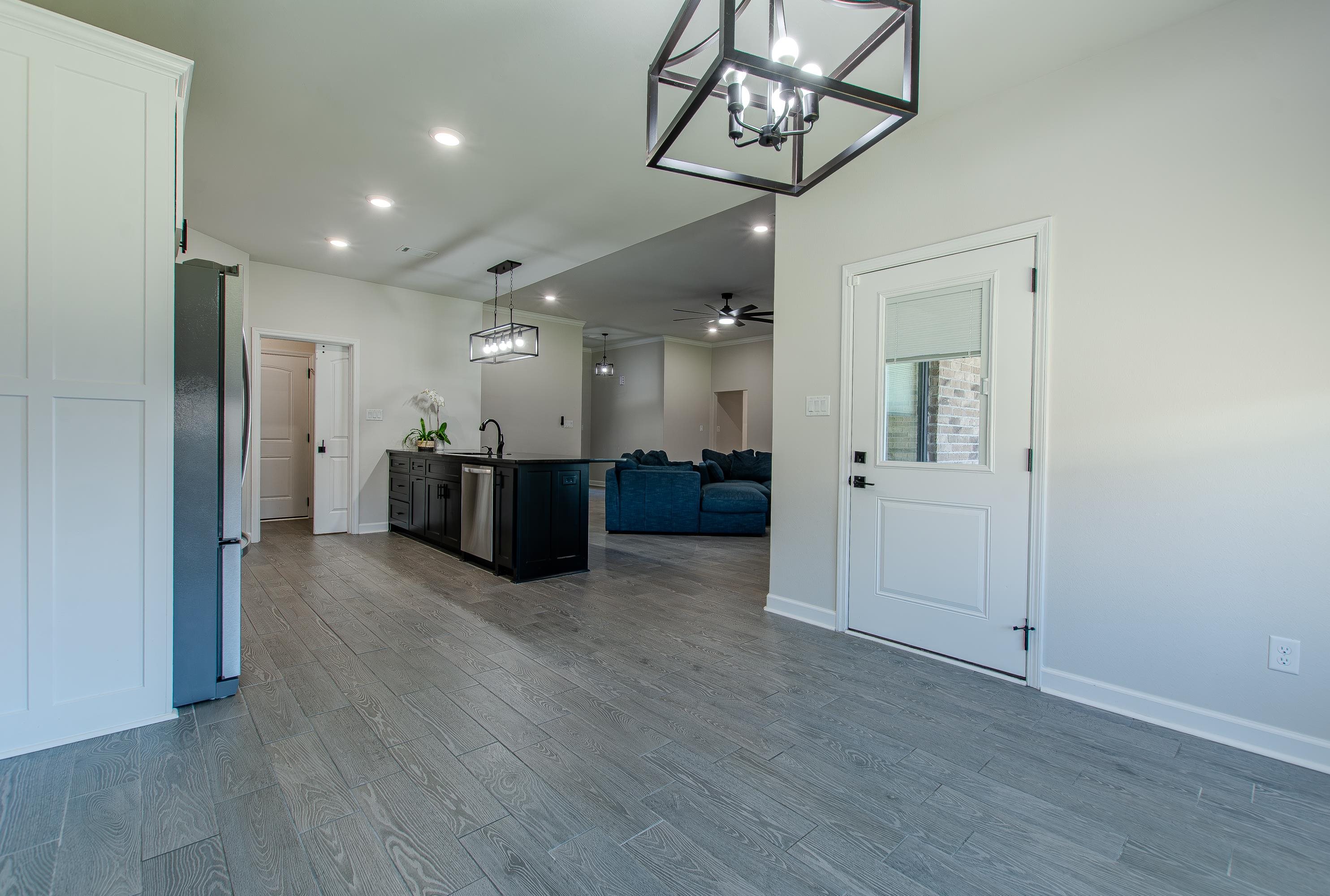 NORTHSHORE RIDGE - Residential