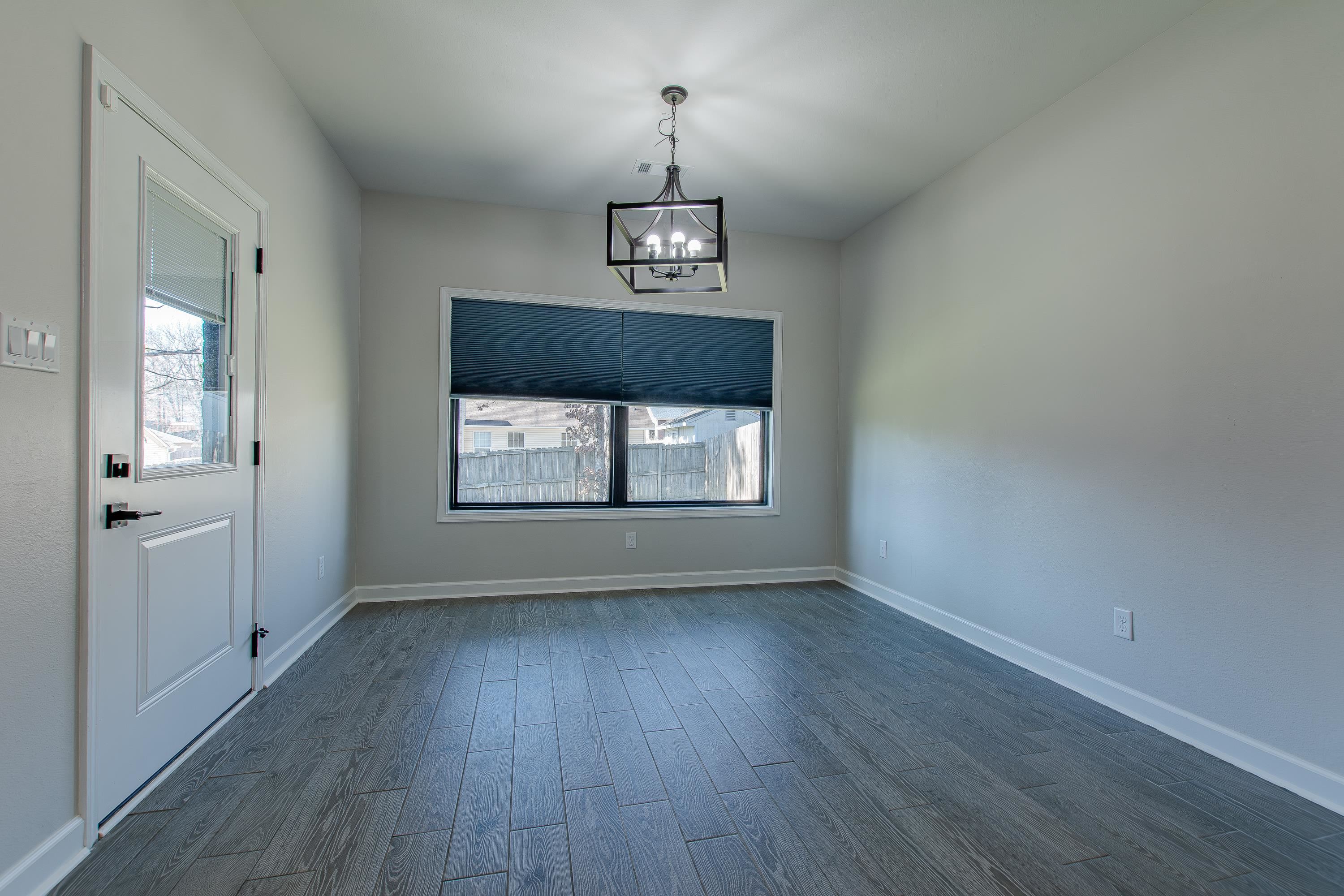 NORTHSHORE RIDGE - Residential