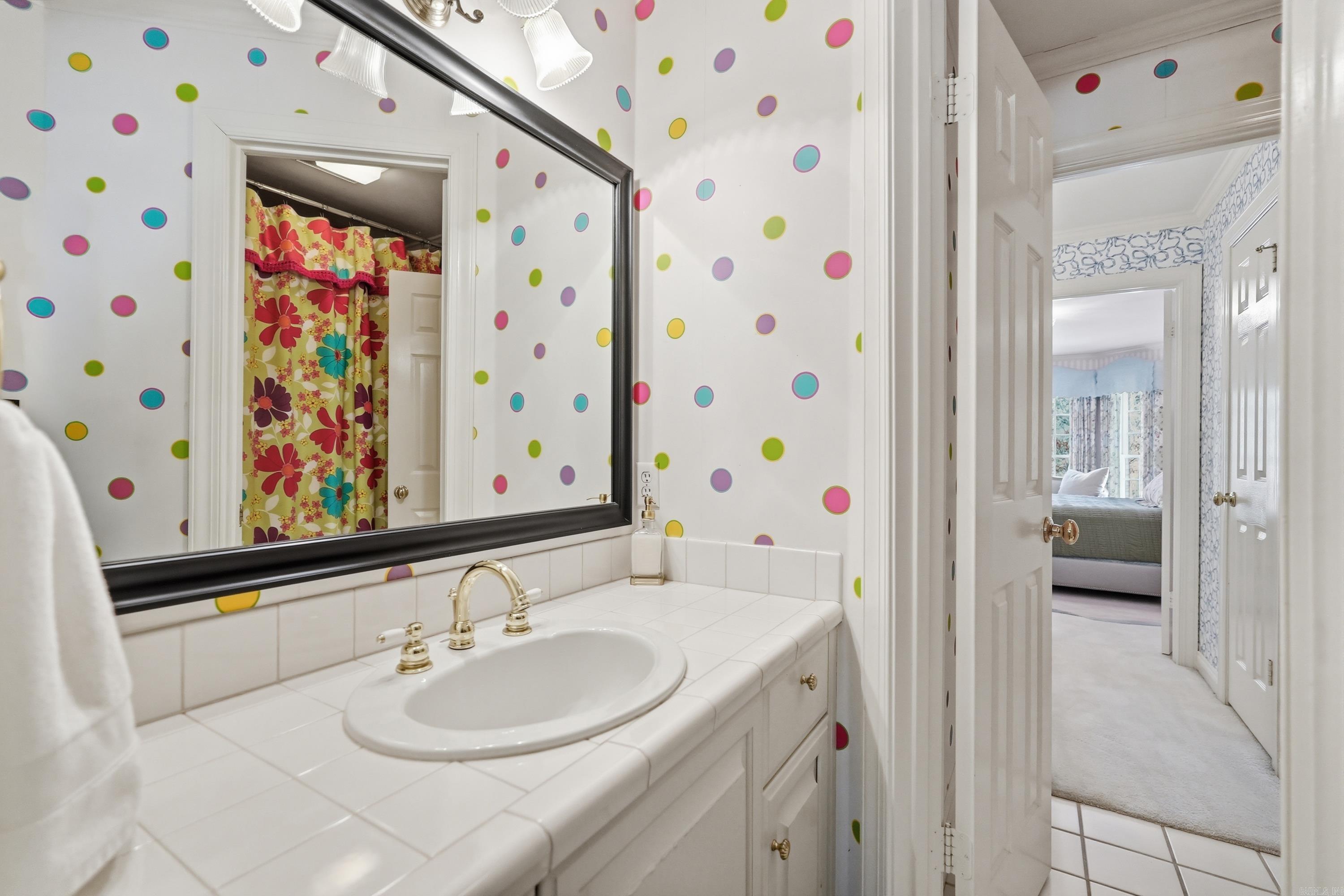 L & S REPLAT OF PIPPINPOST - Residential