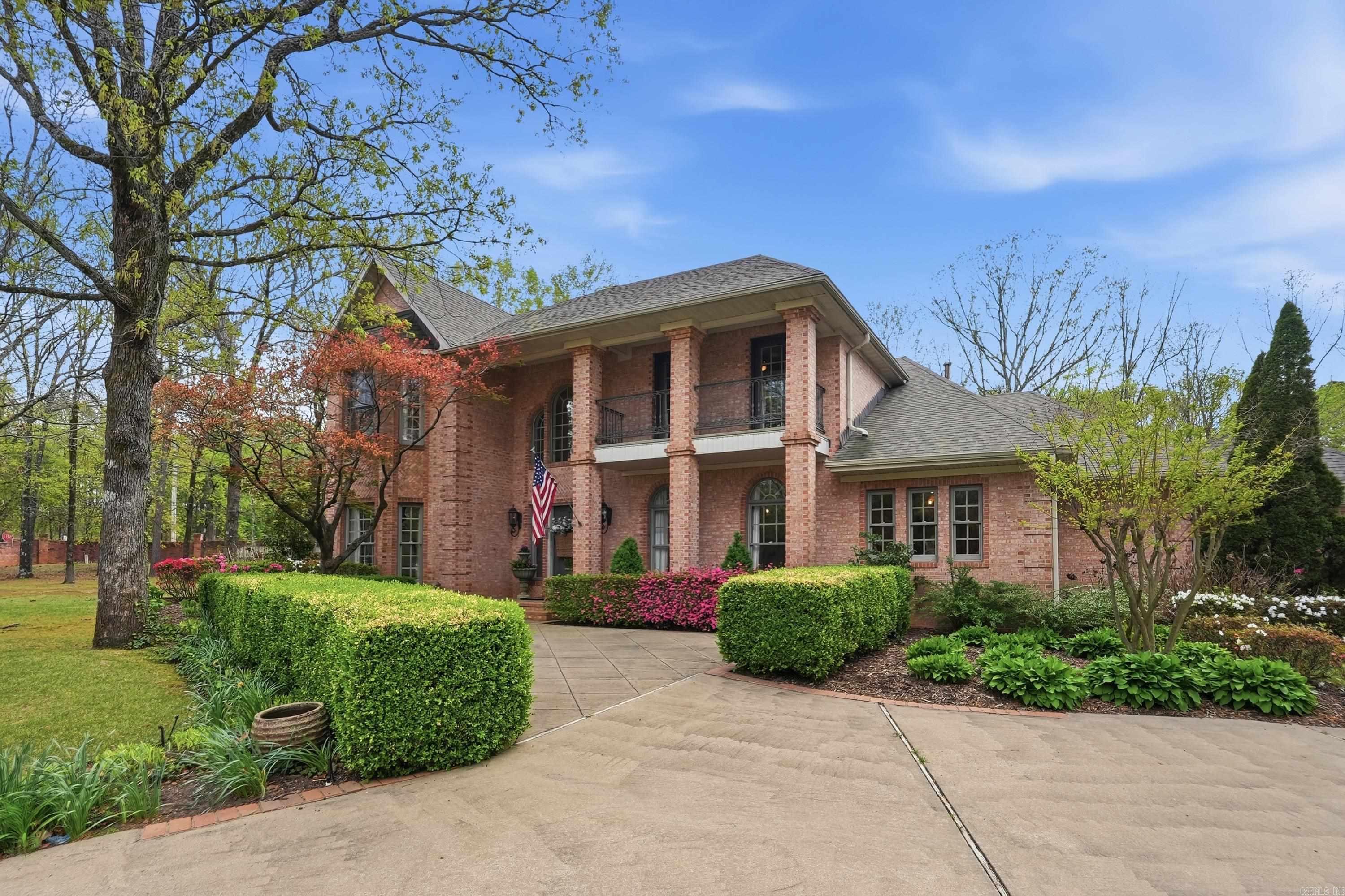 L & S REPLAT OF PIPPINPOST - Residential