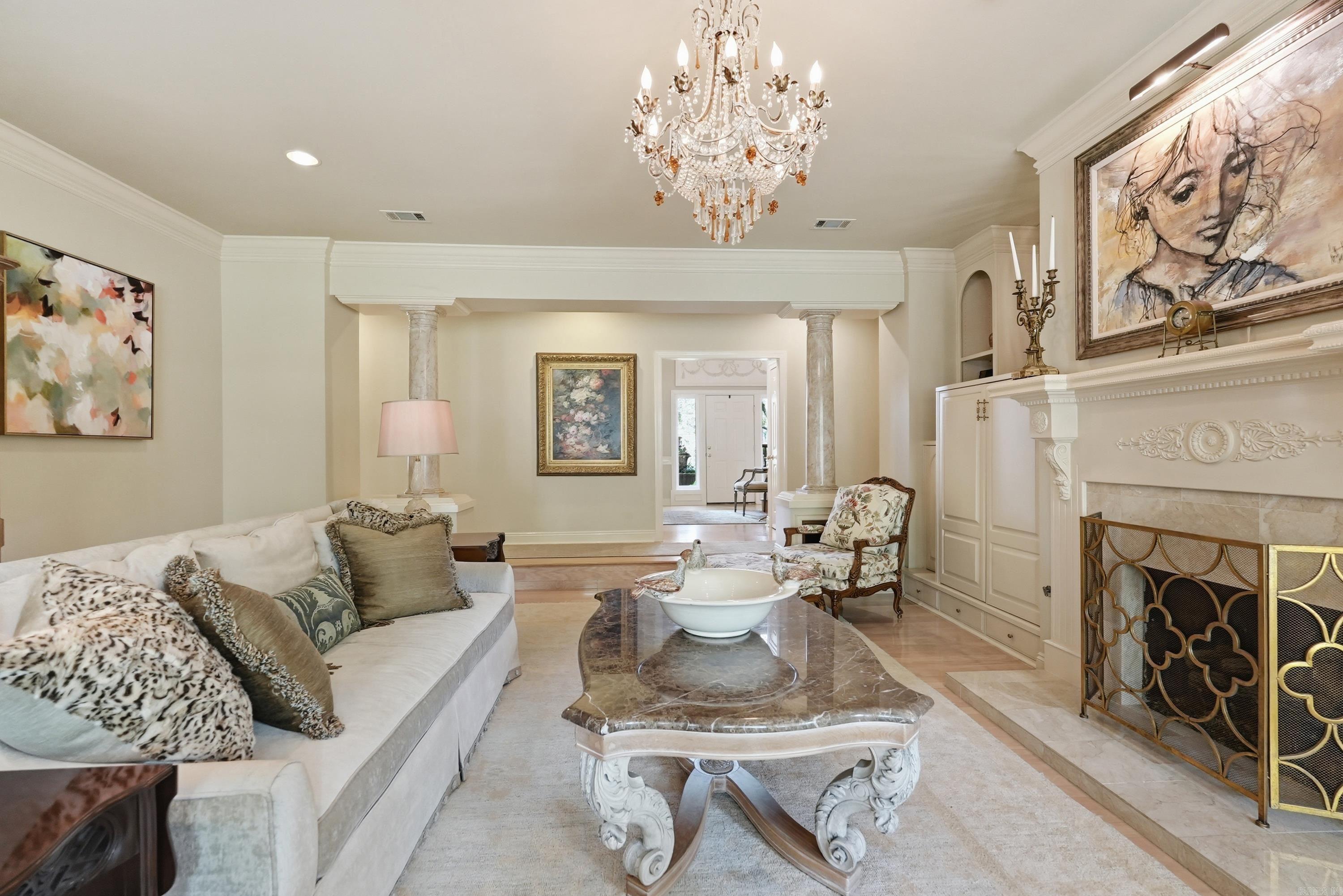 L & S REPLAT OF PIPPINPOST - Residential