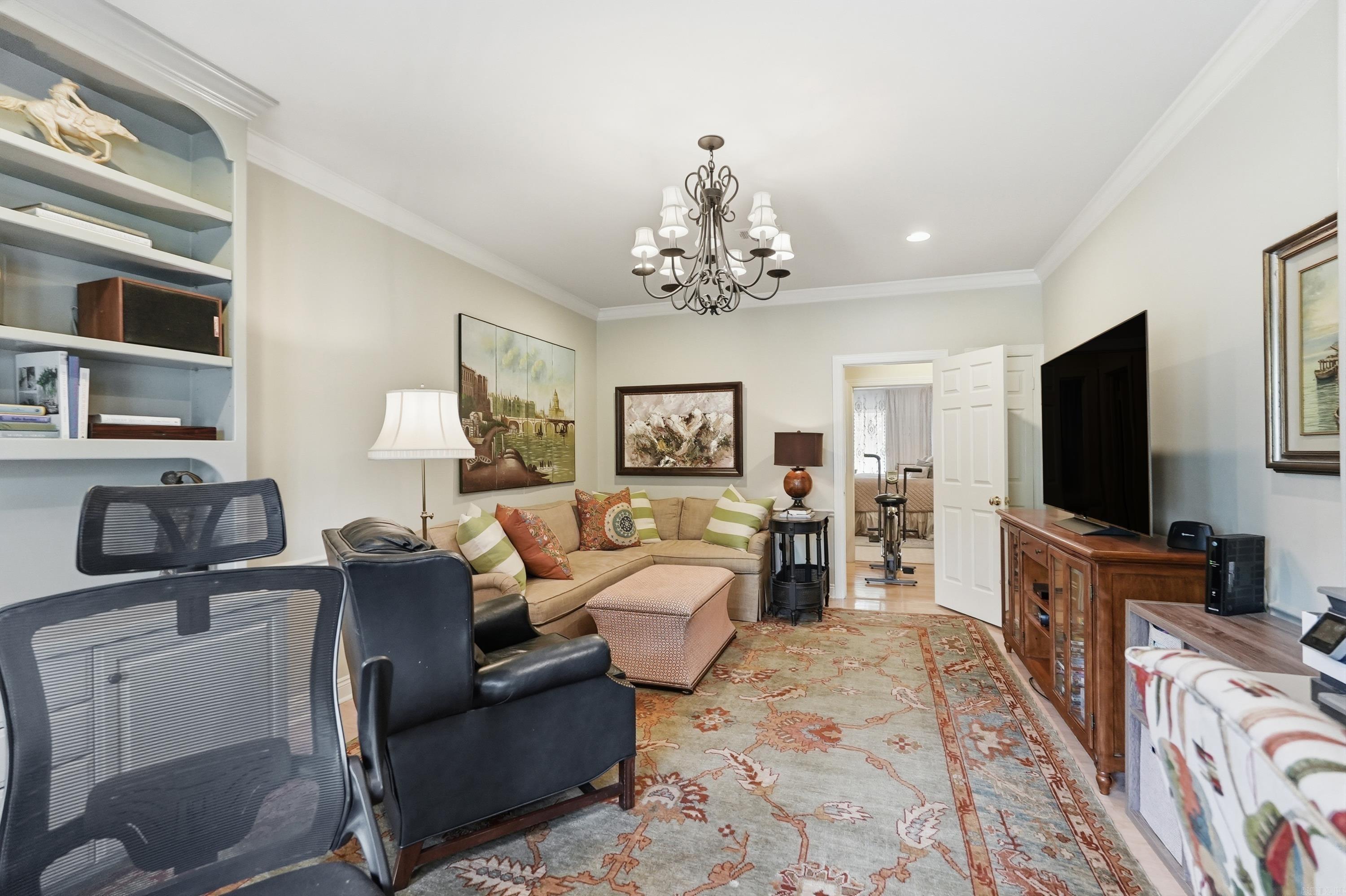 L & S REPLAT OF PIPPINPOST - Residential