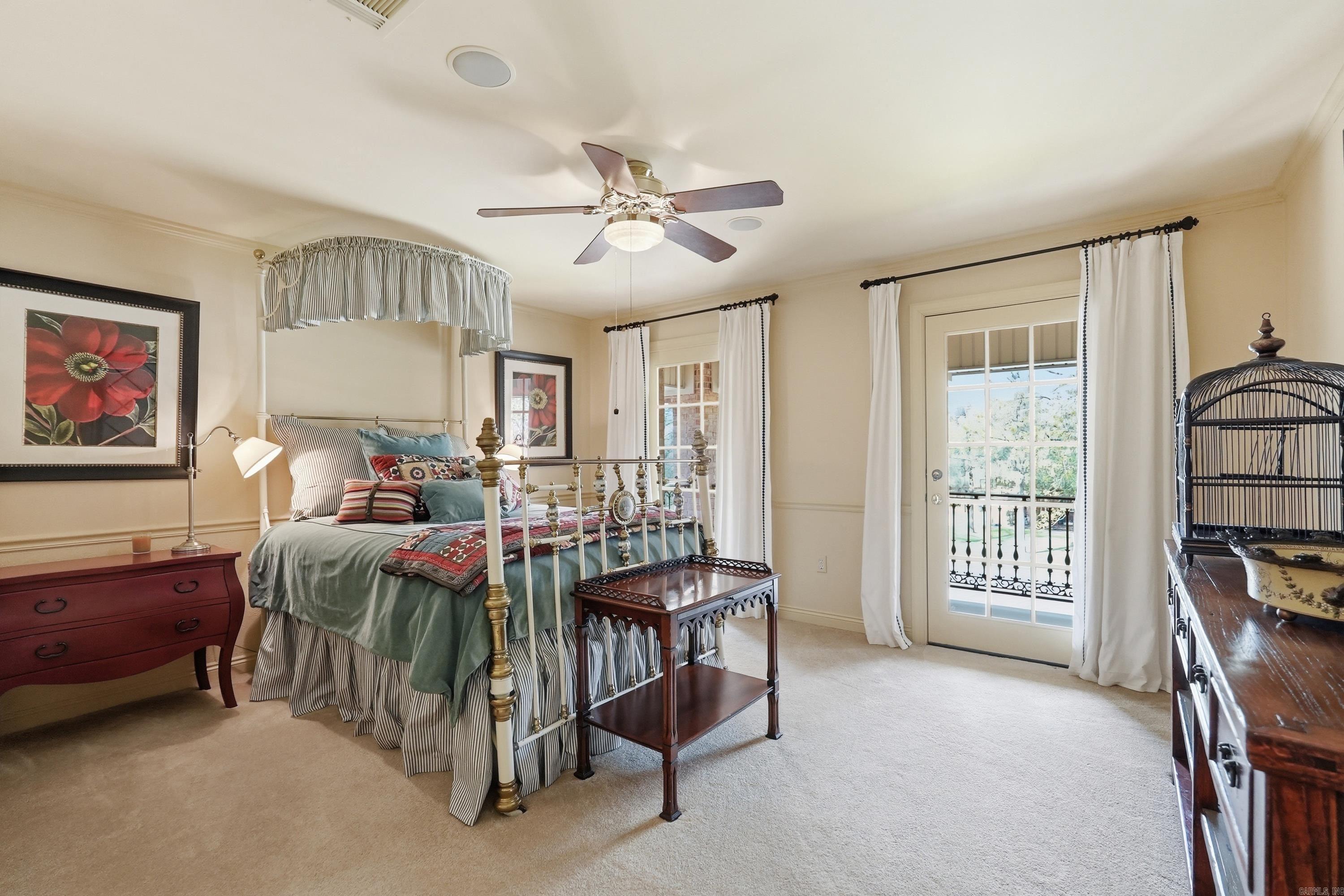 L & S REPLAT OF PIPPINPOST - Residential