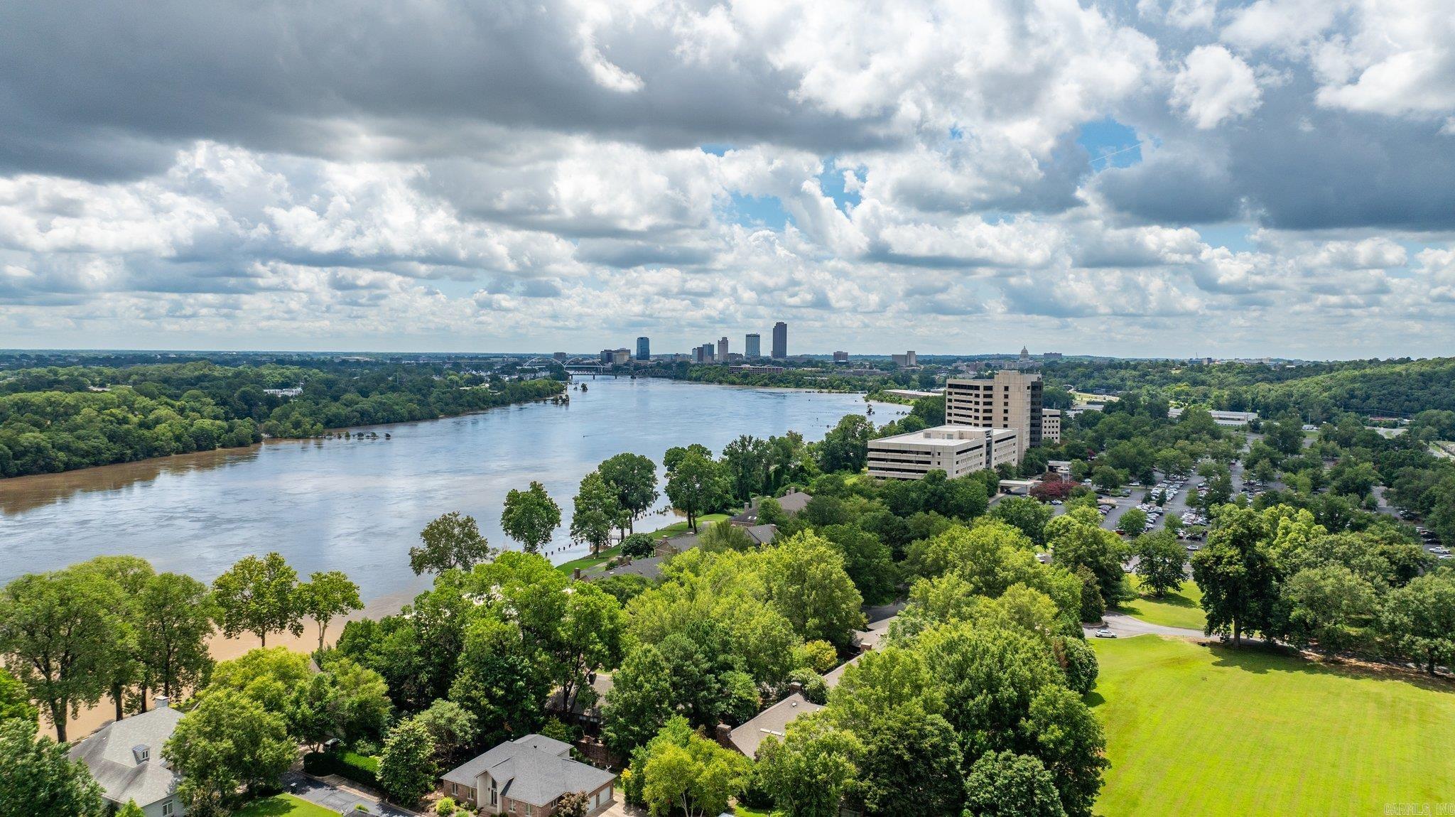 RIVERBEND HPR - Residential