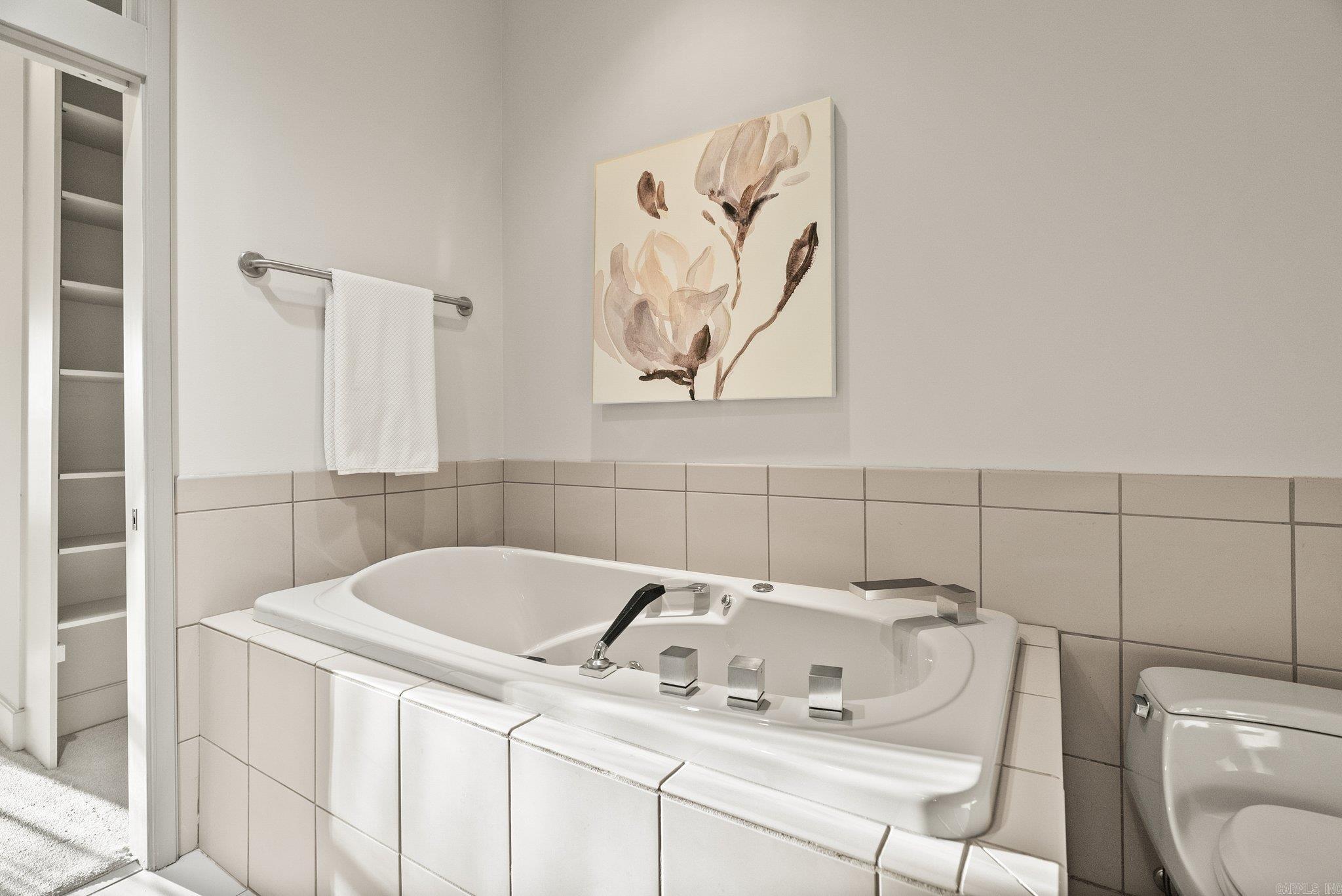 RIVERBEND HPR - Residential