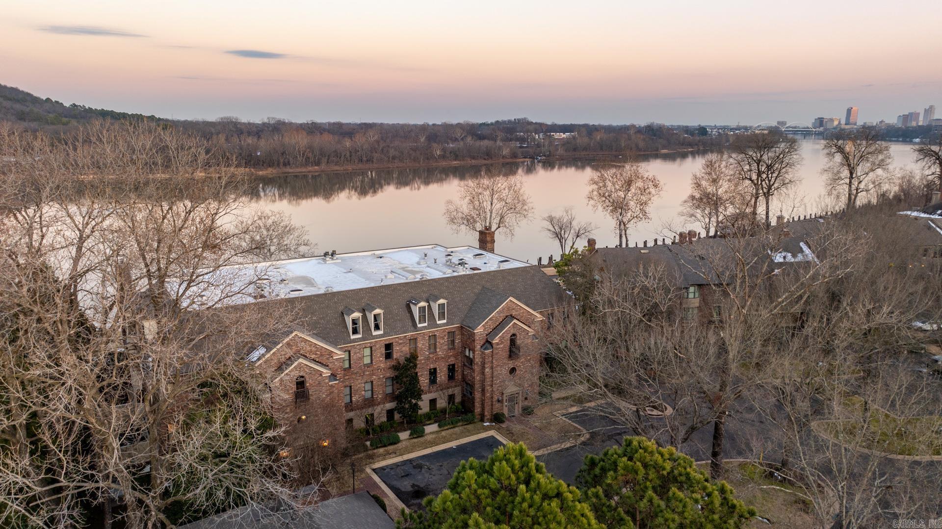 RIVERBEND HPR - Residential