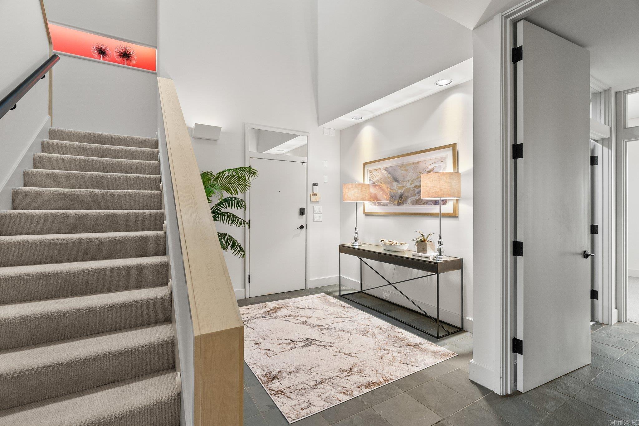 RIVERBEND HPR - Residential