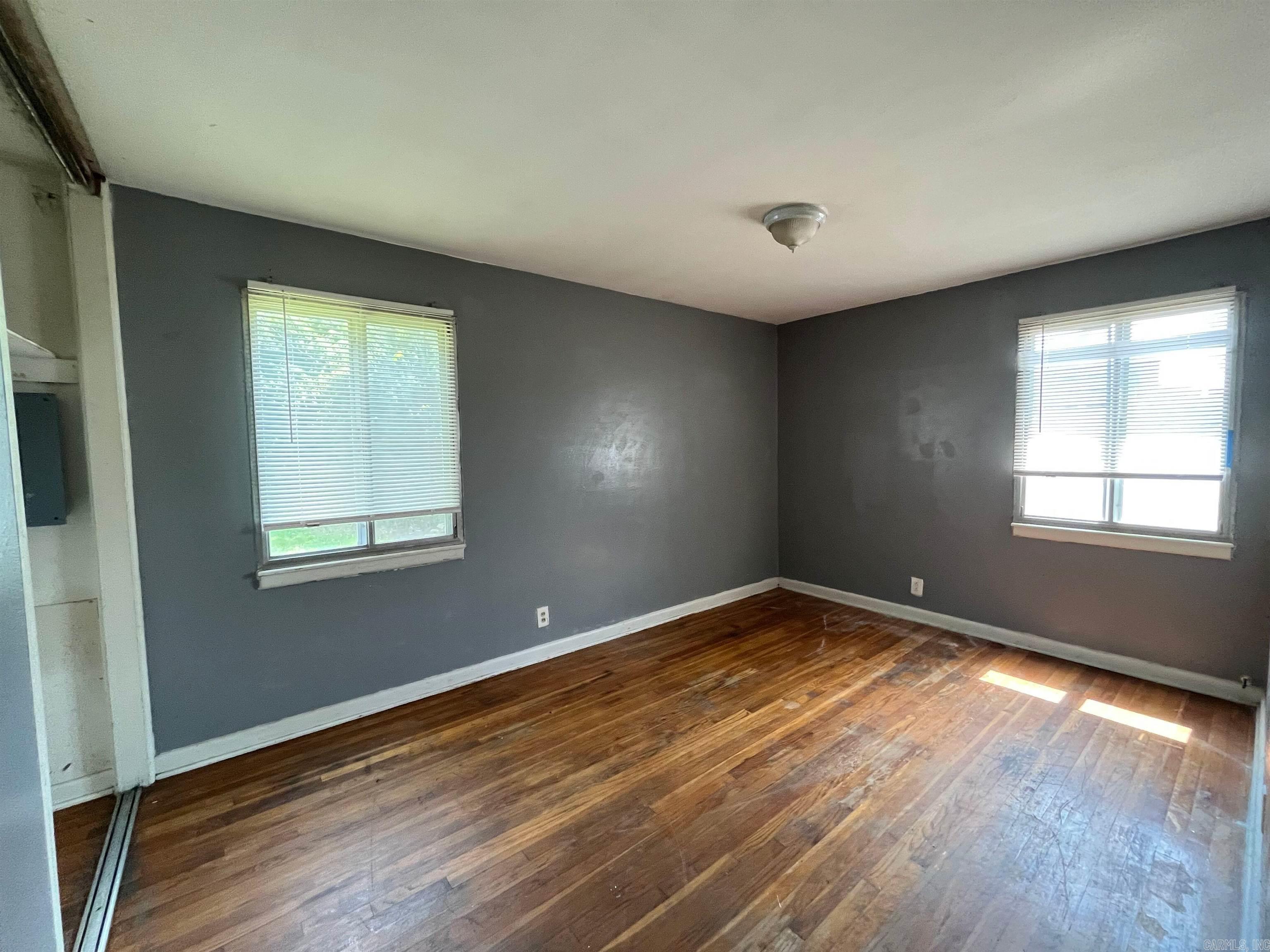 COLLEGE TERRACE - Residential