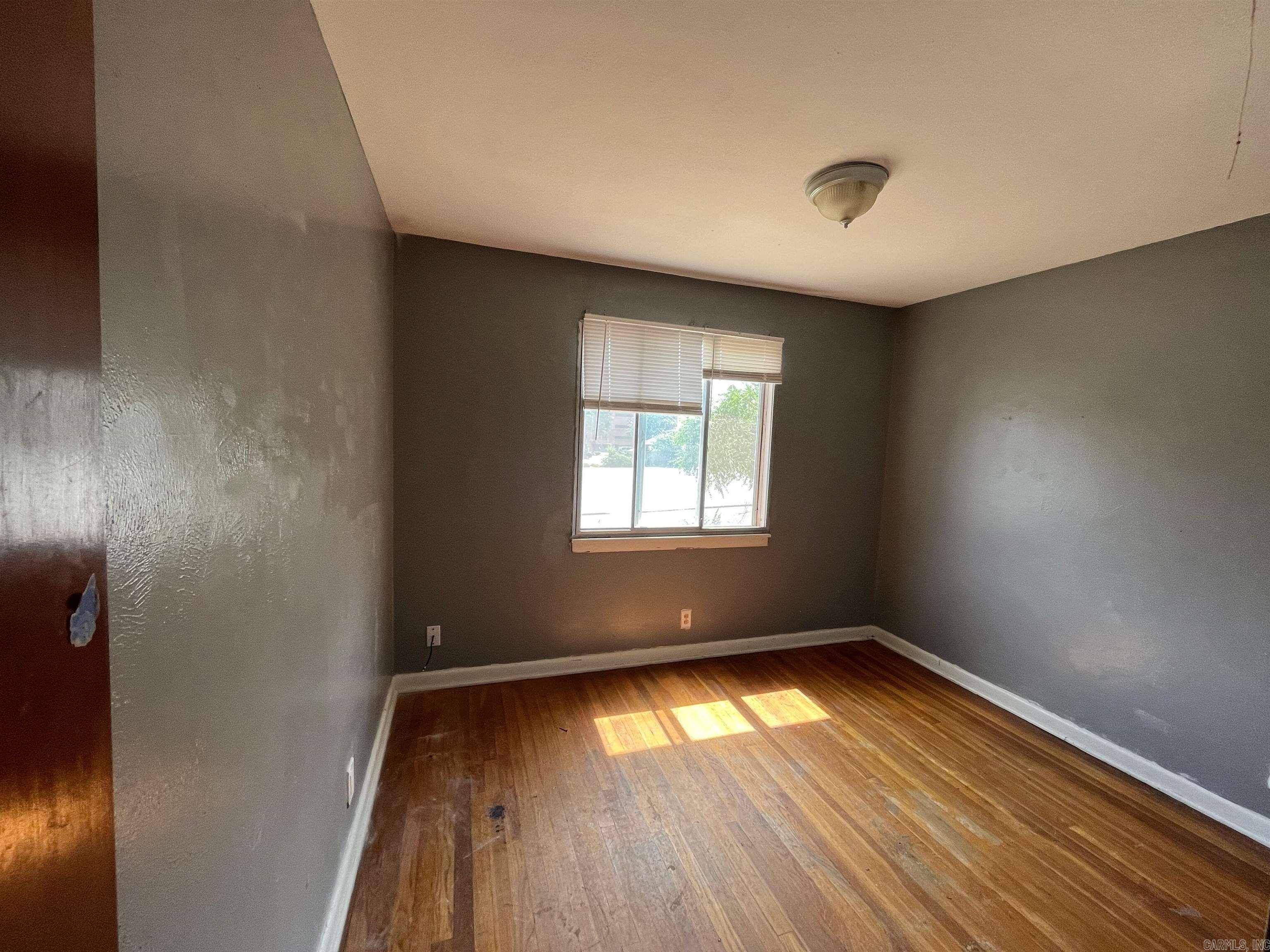 COLLEGE TERRACE - Residential