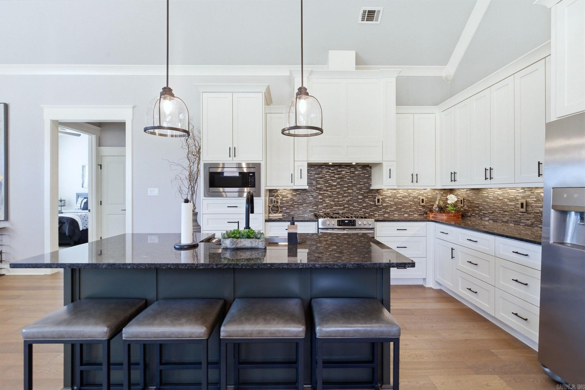 OLDE SALEM TOWNSHIP - Residential