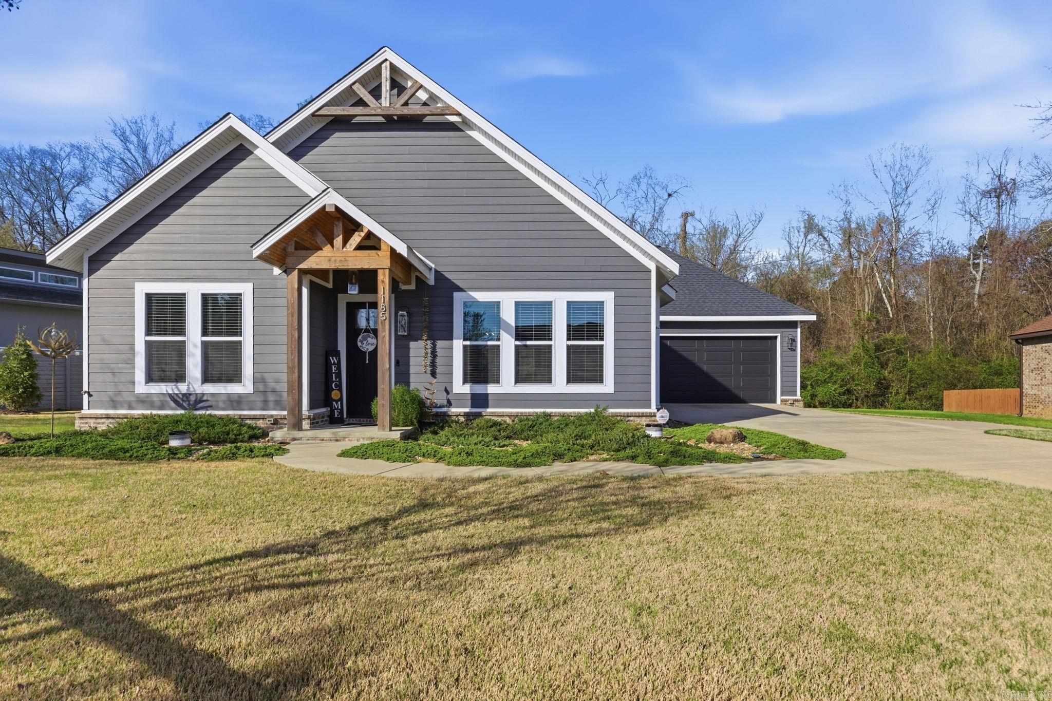 OLDE SALEM TOWNSHIP - Residential