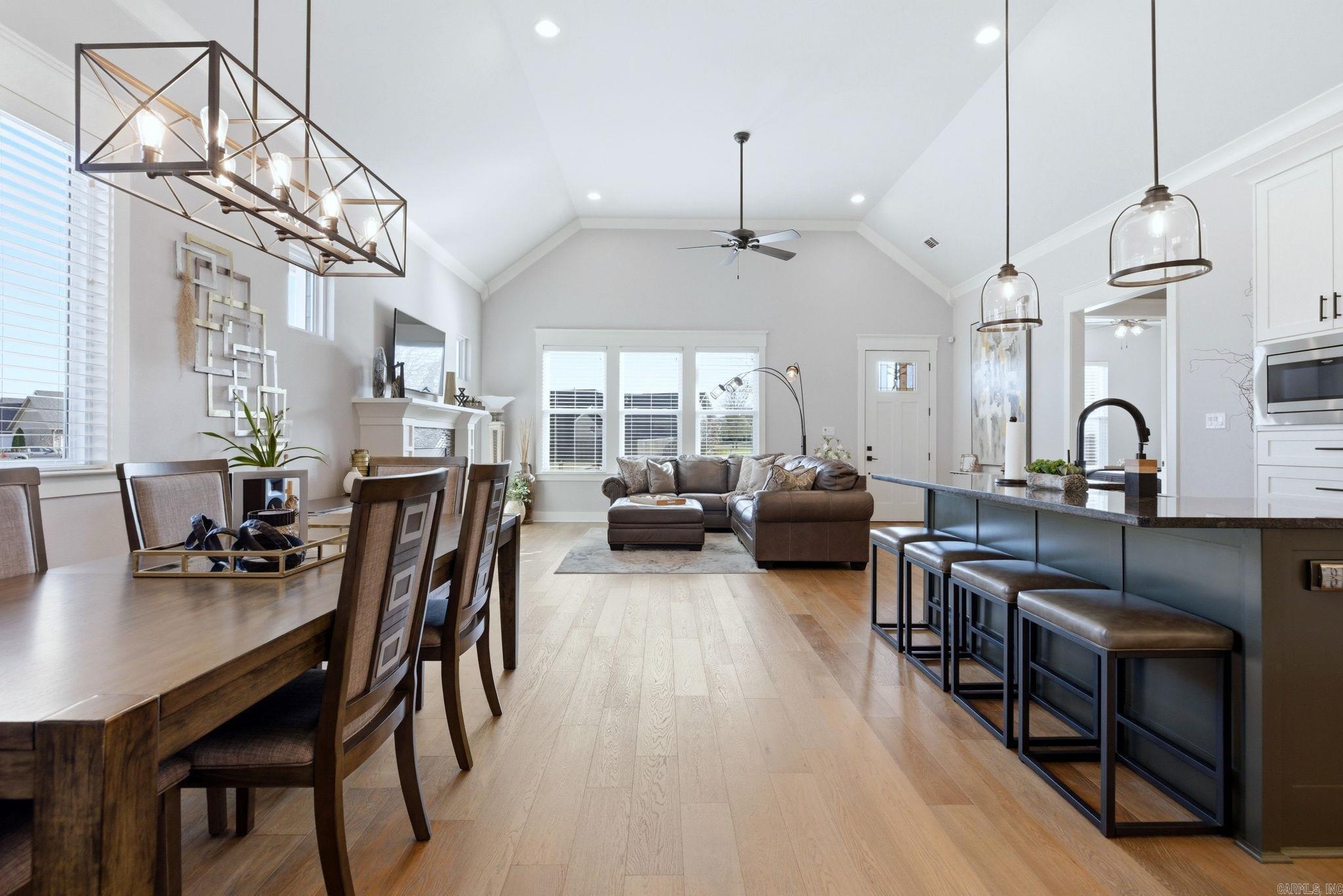 OLDE SALEM TOWNSHIP - Residential