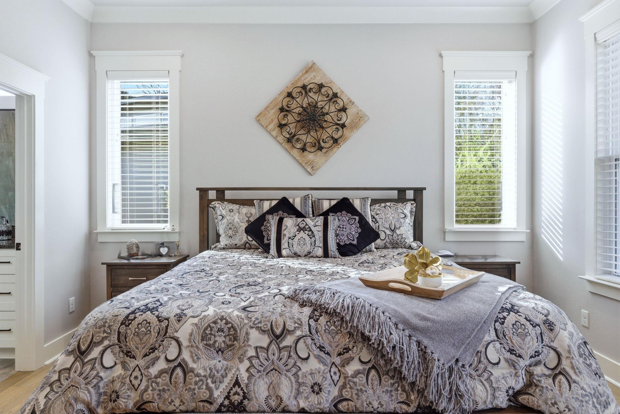 OLDE SALEM TOWNSHIP - Residential