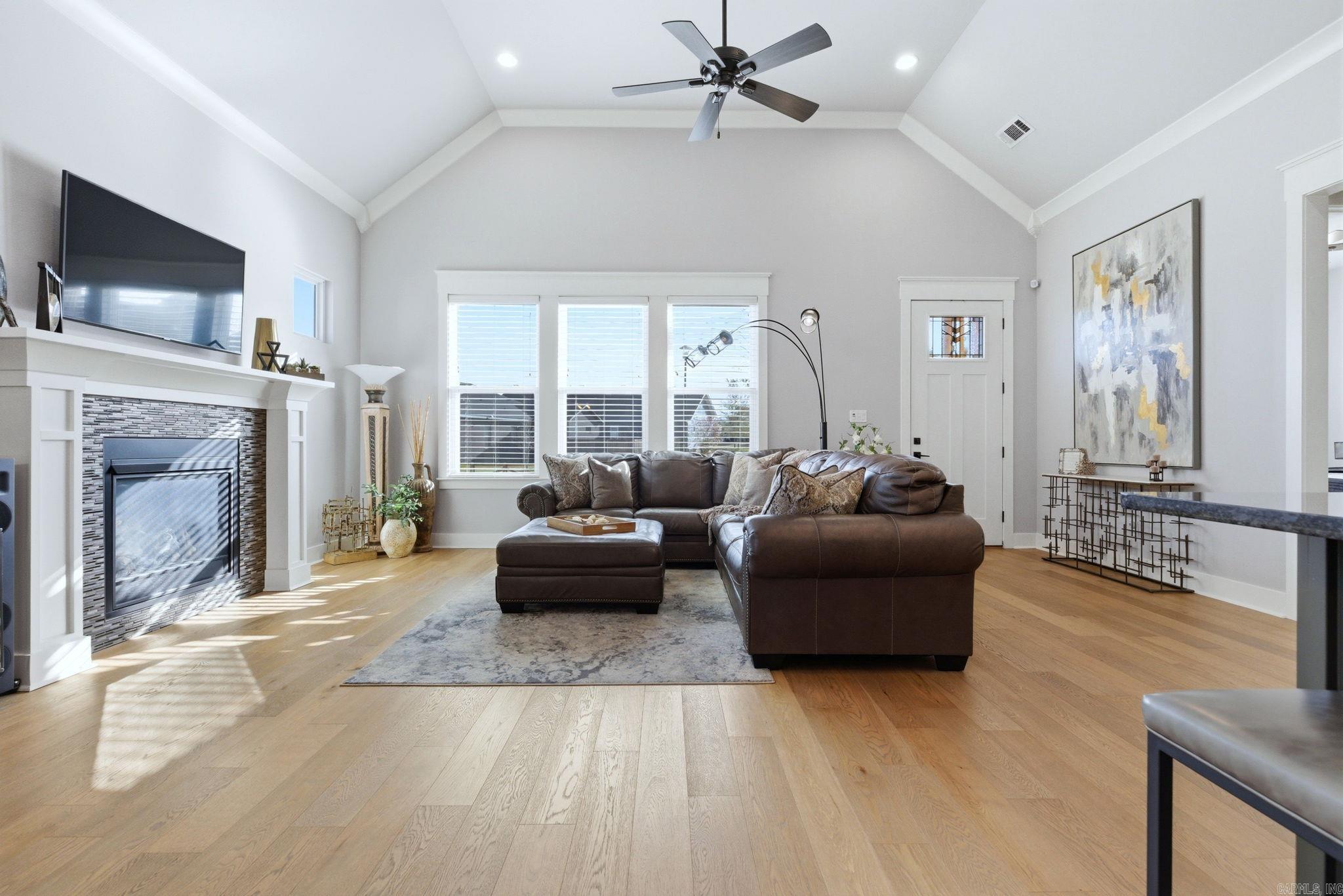 OLDE SALEM TOWNSHIP - Residential