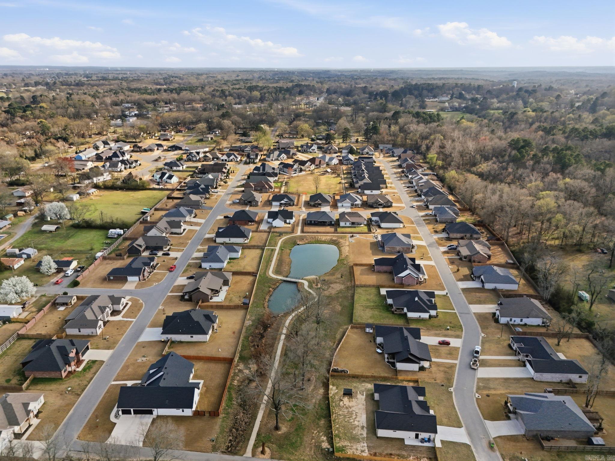 OLDE SALEM TOWNSHIP - Residential
