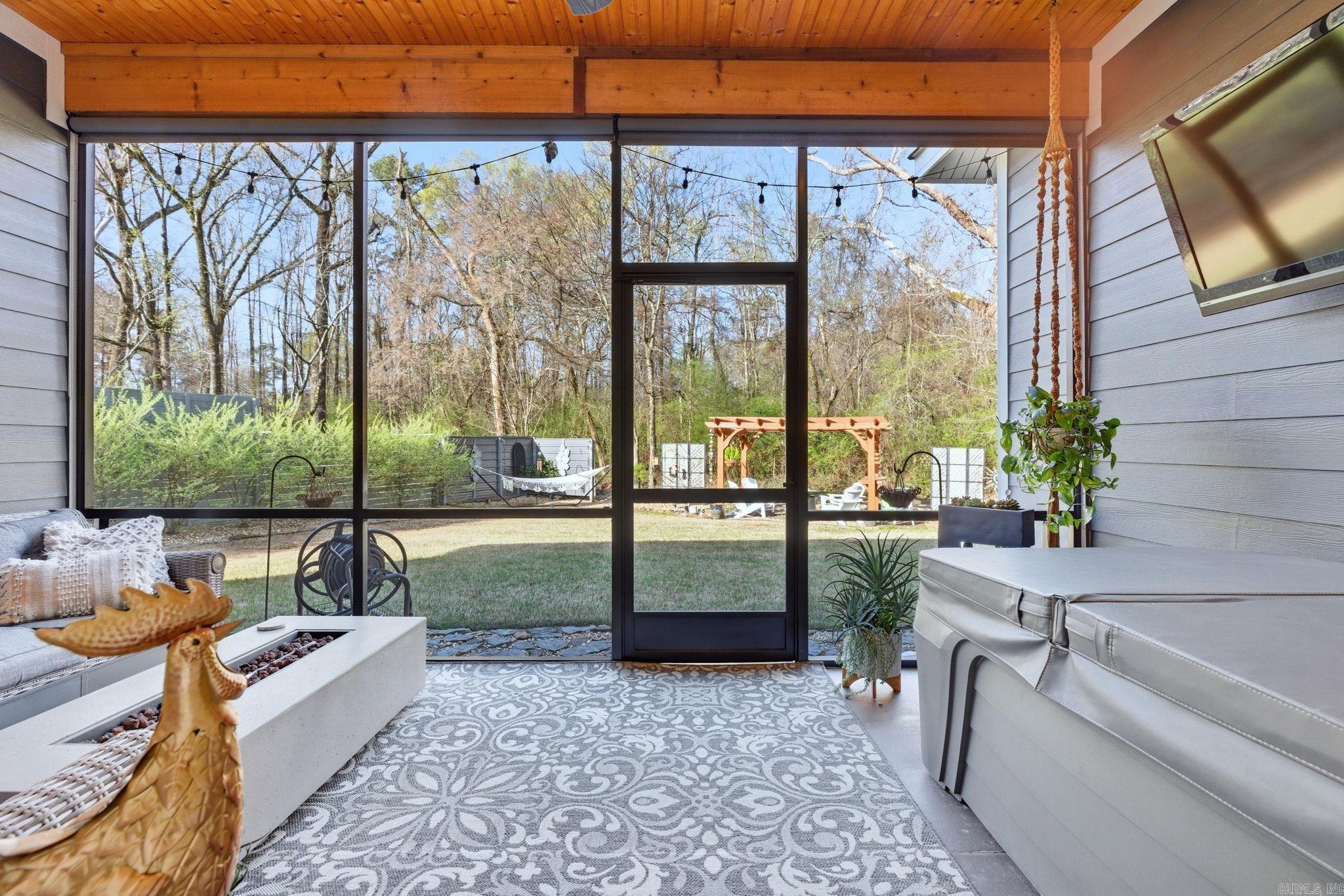 OLDE SALEM TOWNSHIP - Residential