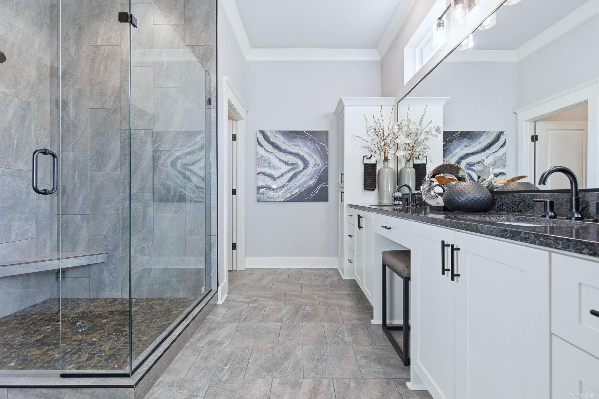 OLDE SALEM TOWNSHIP - Residential