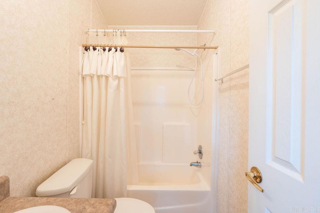 TUMBLING SHOALS RETREAT - Residential