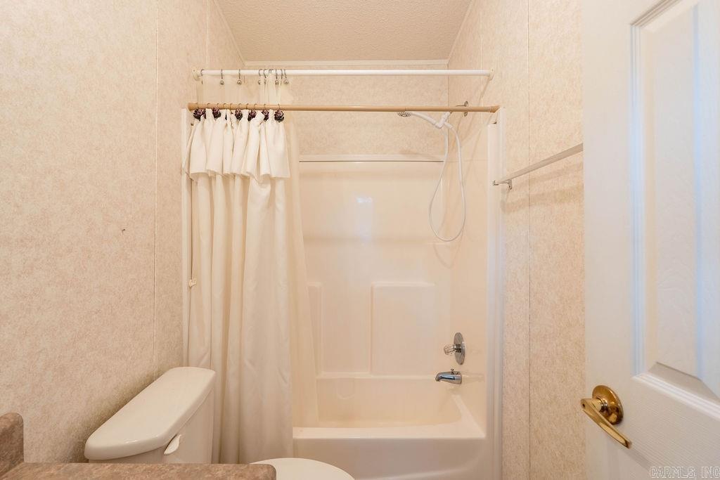 TUMBLING SHOALS RETREAT - Residential