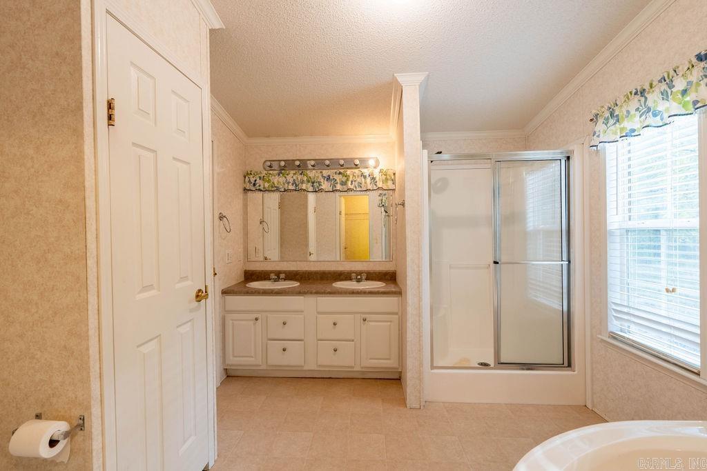 TUMBLING SHOALS RETREAT - Residential