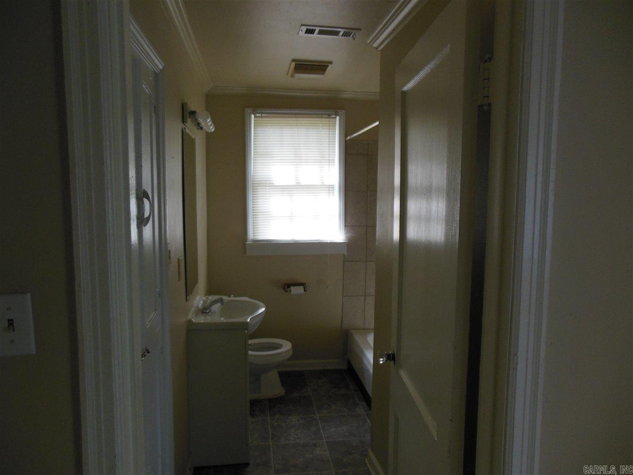 Bracks - Residential Lease