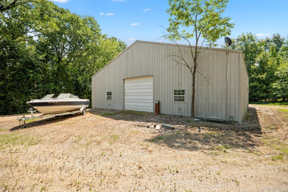 Metes & Bounds - Land