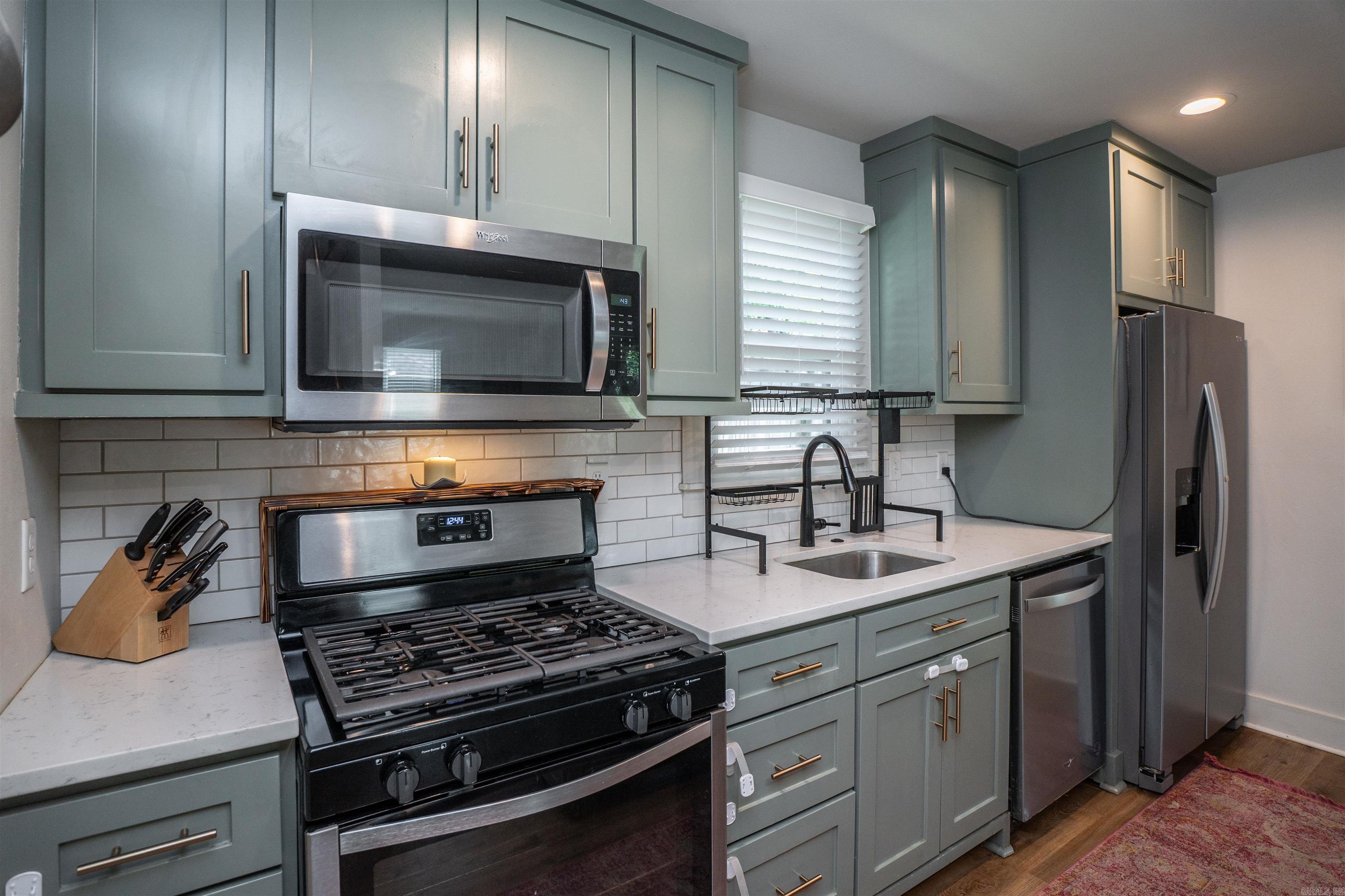 TAYLOR C H - Residential