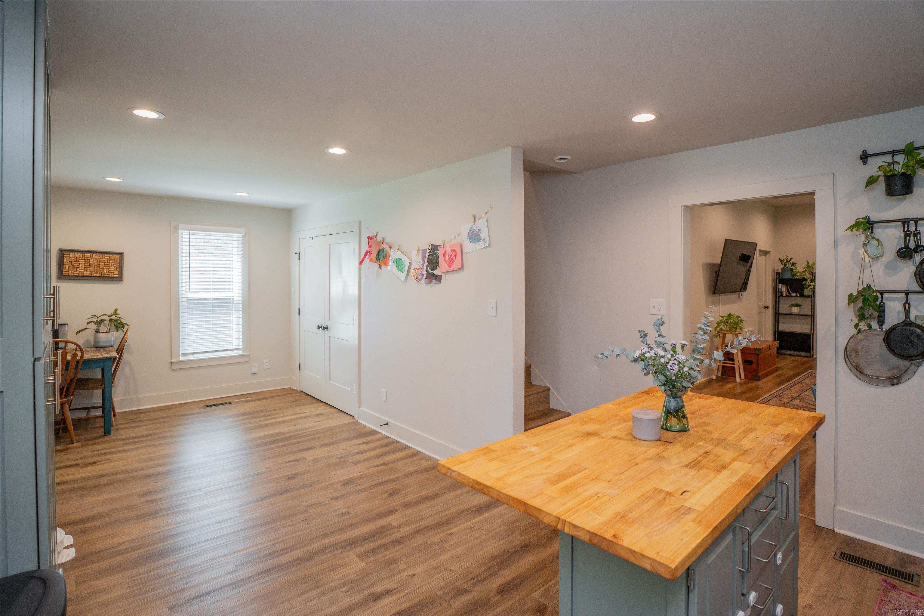 TAYLOR C H - Residential