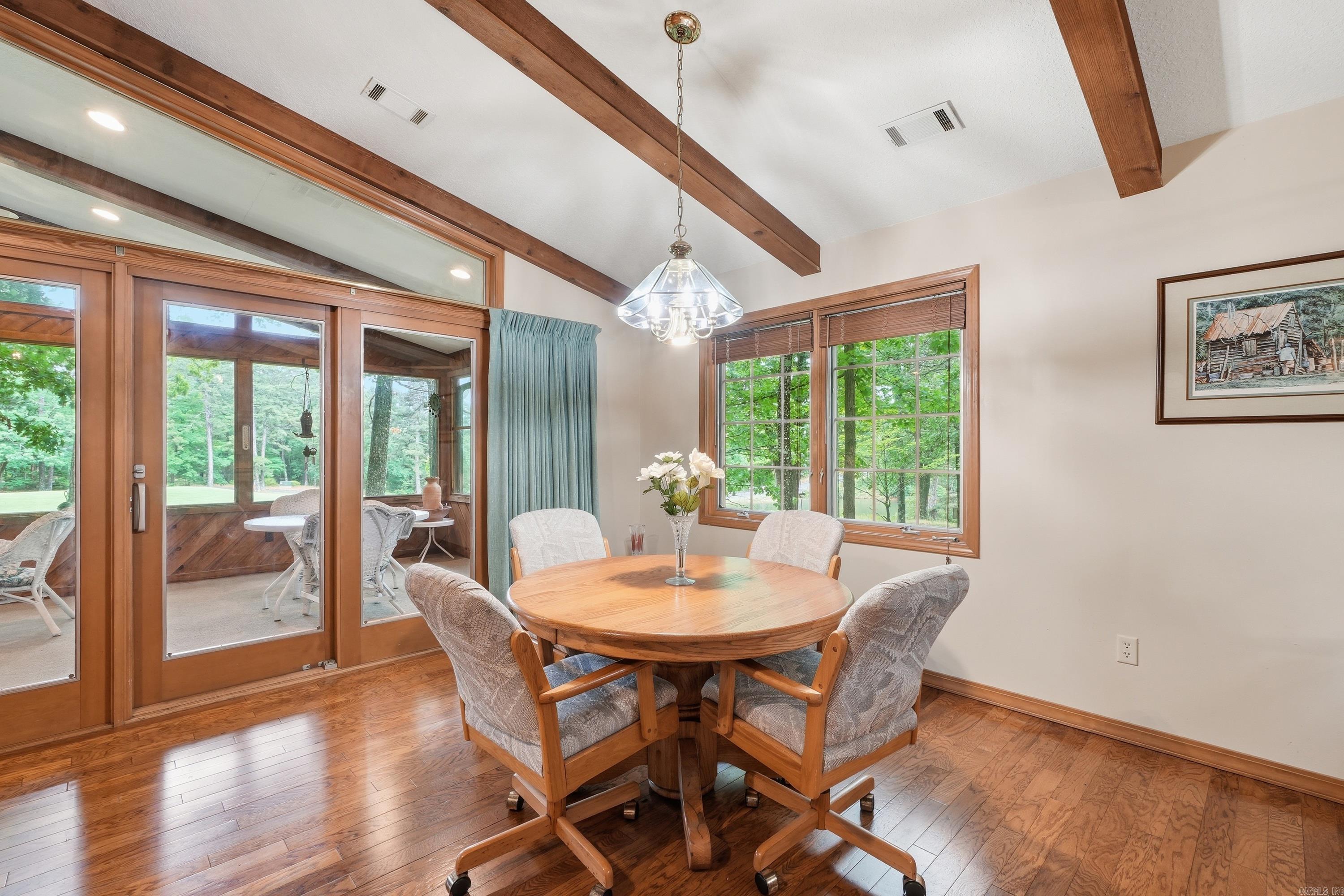 CASTLE RIDGE - Residential