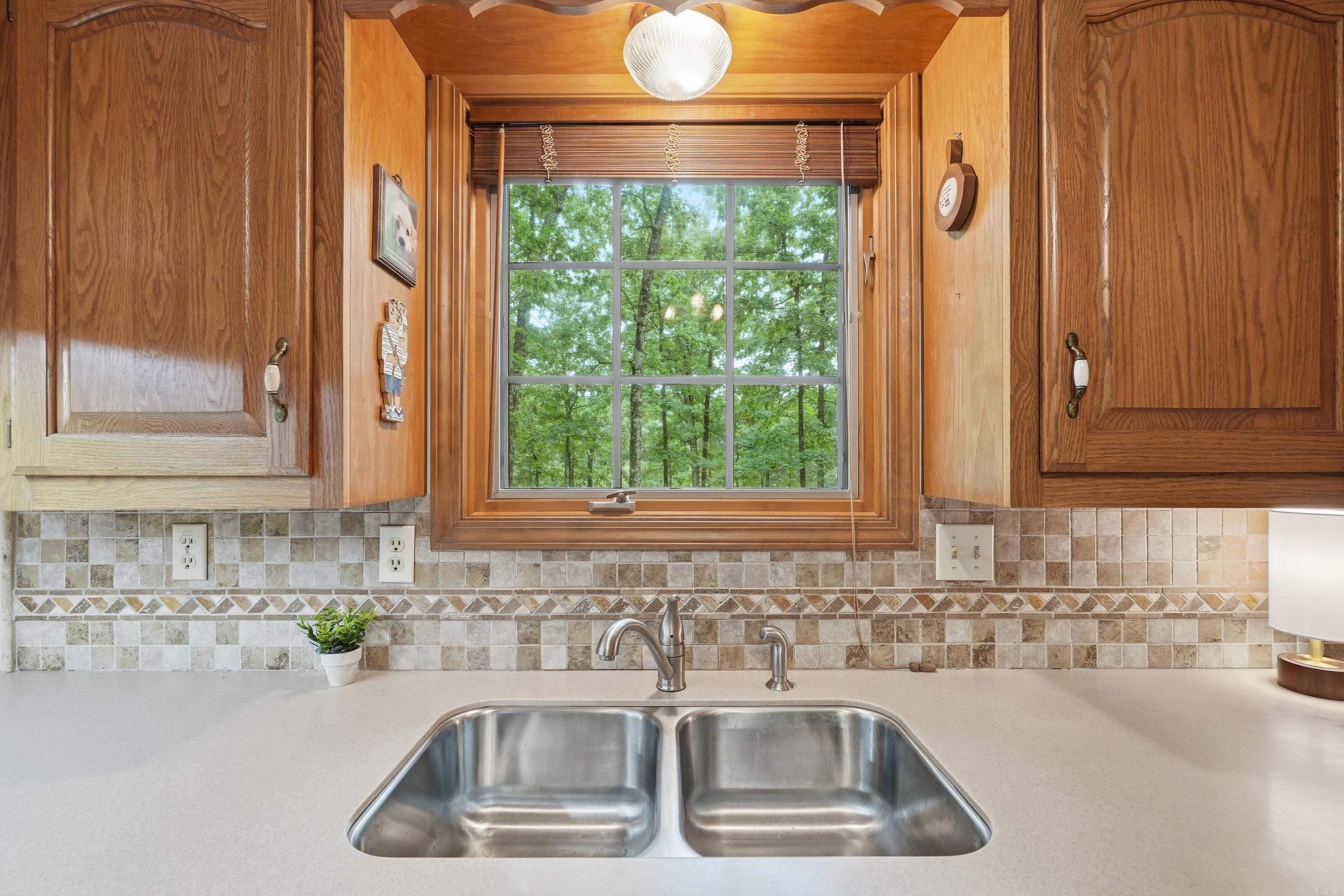 CASTLE RIDGE - Residential