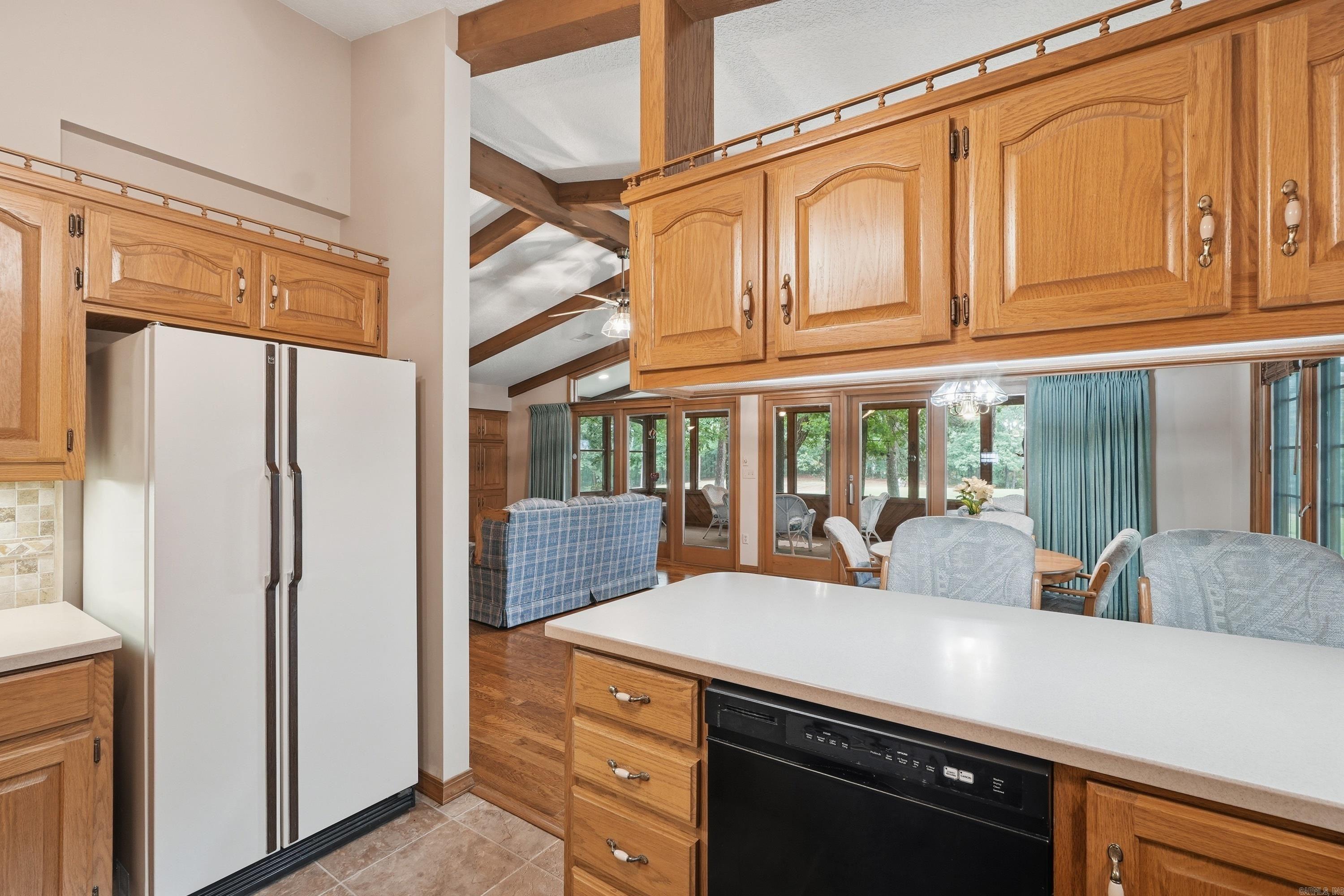 CASTLE RIDGE - Residential