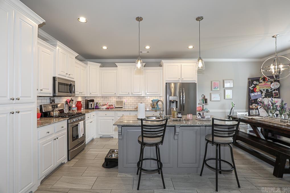 HICKORY HEIGHTS - Residential