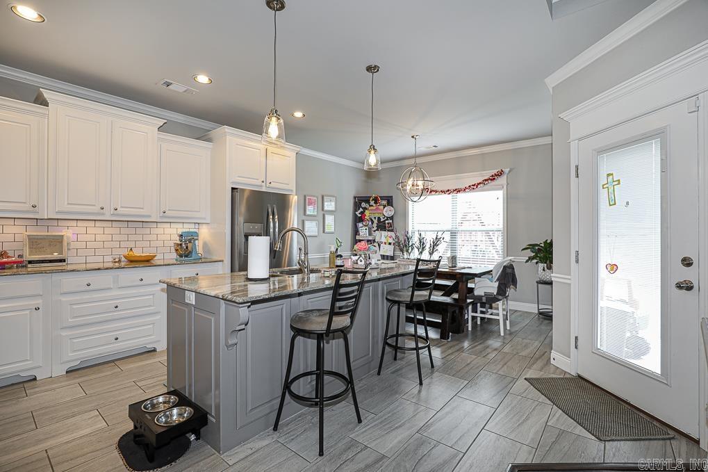 HICKORY HEIGHTS - Residential