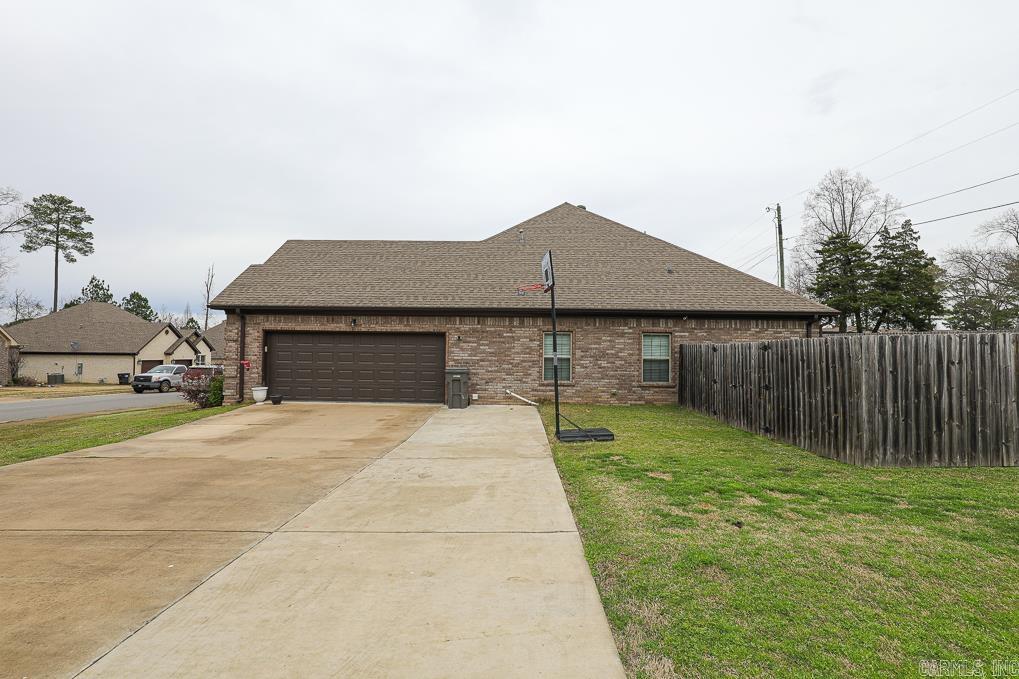 HICKORY HEIGHTS - Residential