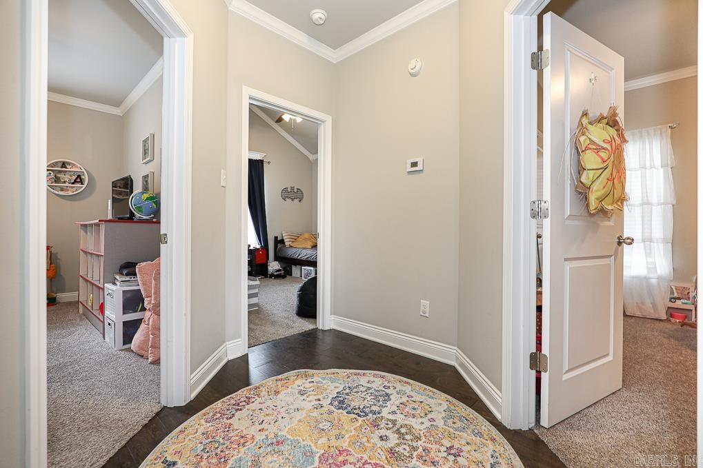 HICKORY HEIGHTS - Residential