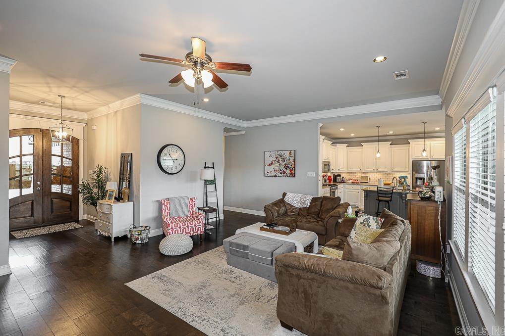 HICKORY HEIGHTS - Residential