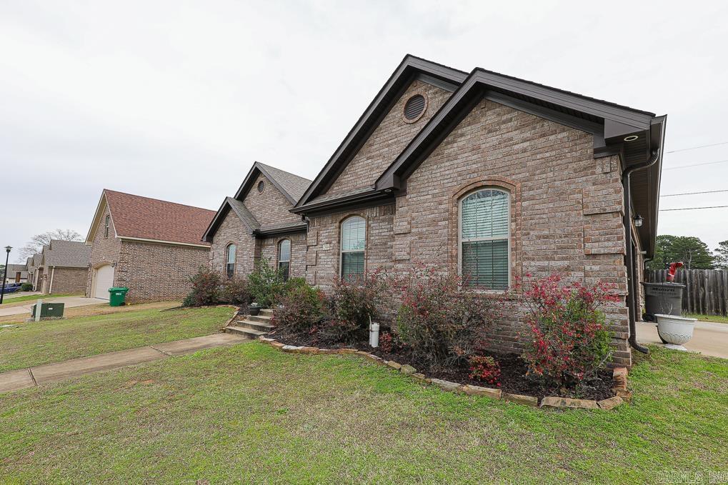 HICKORY HEIGHTS - Residential