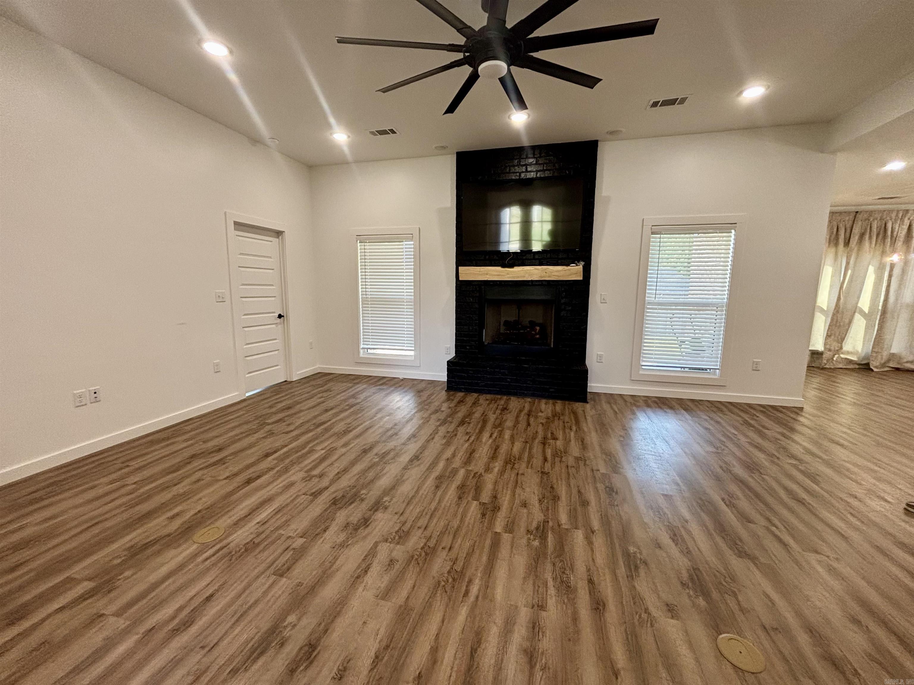 Register - Residential
