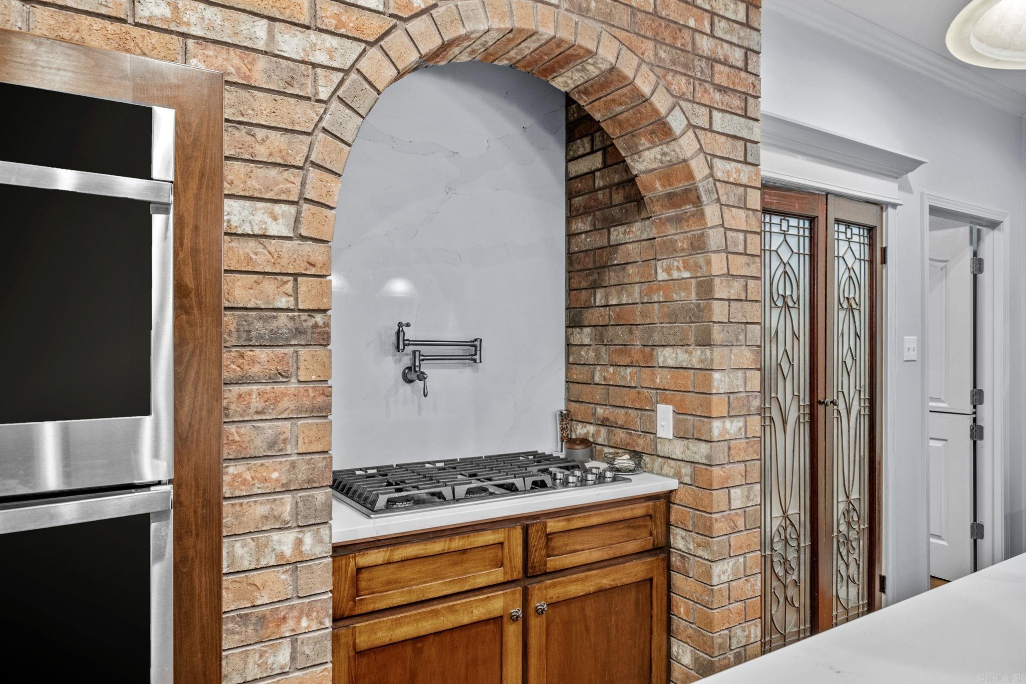 WINDSOR VALLEY ADDN - Residential