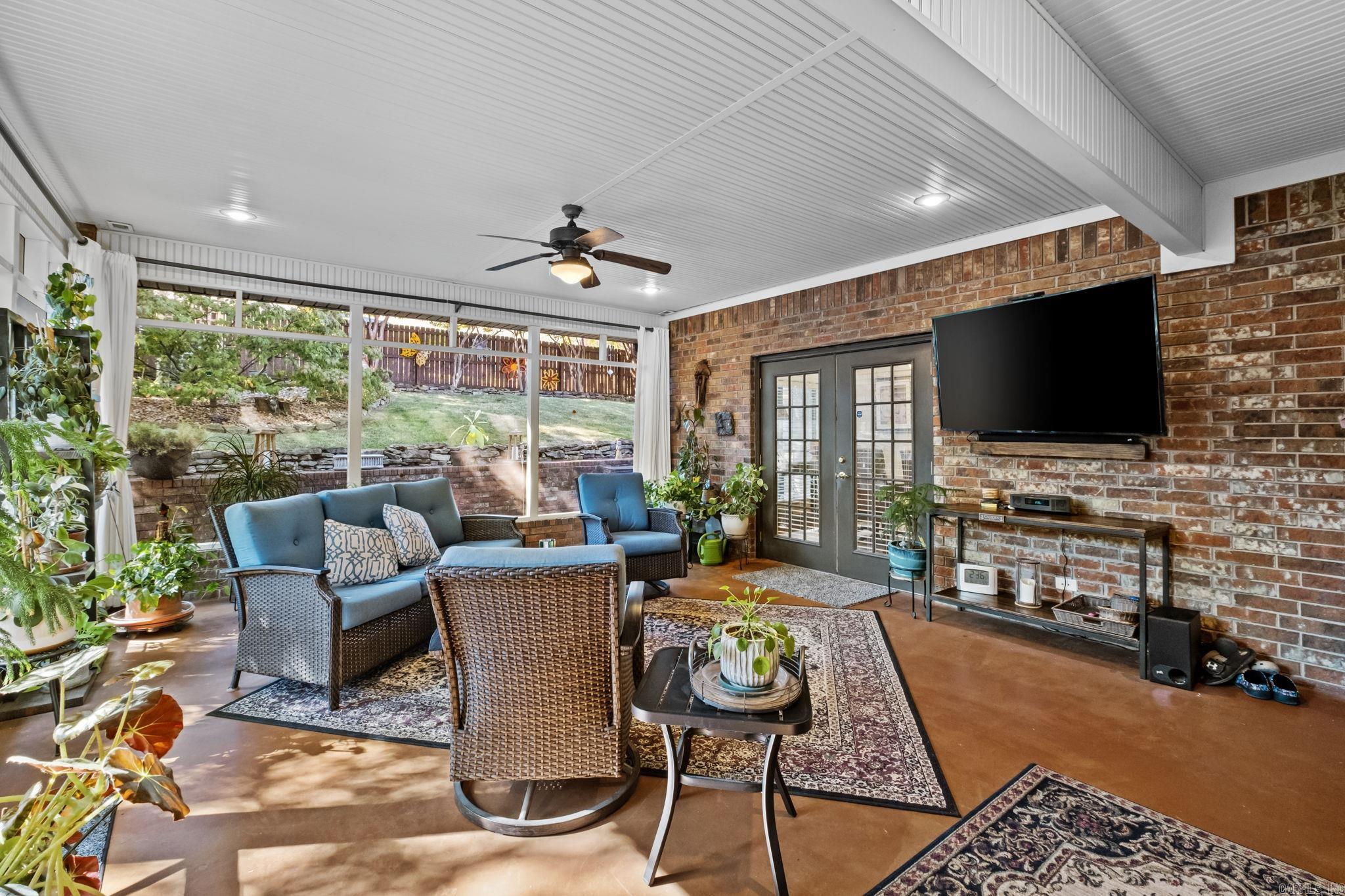 WINDSOR VALLEY ADDN - Residential