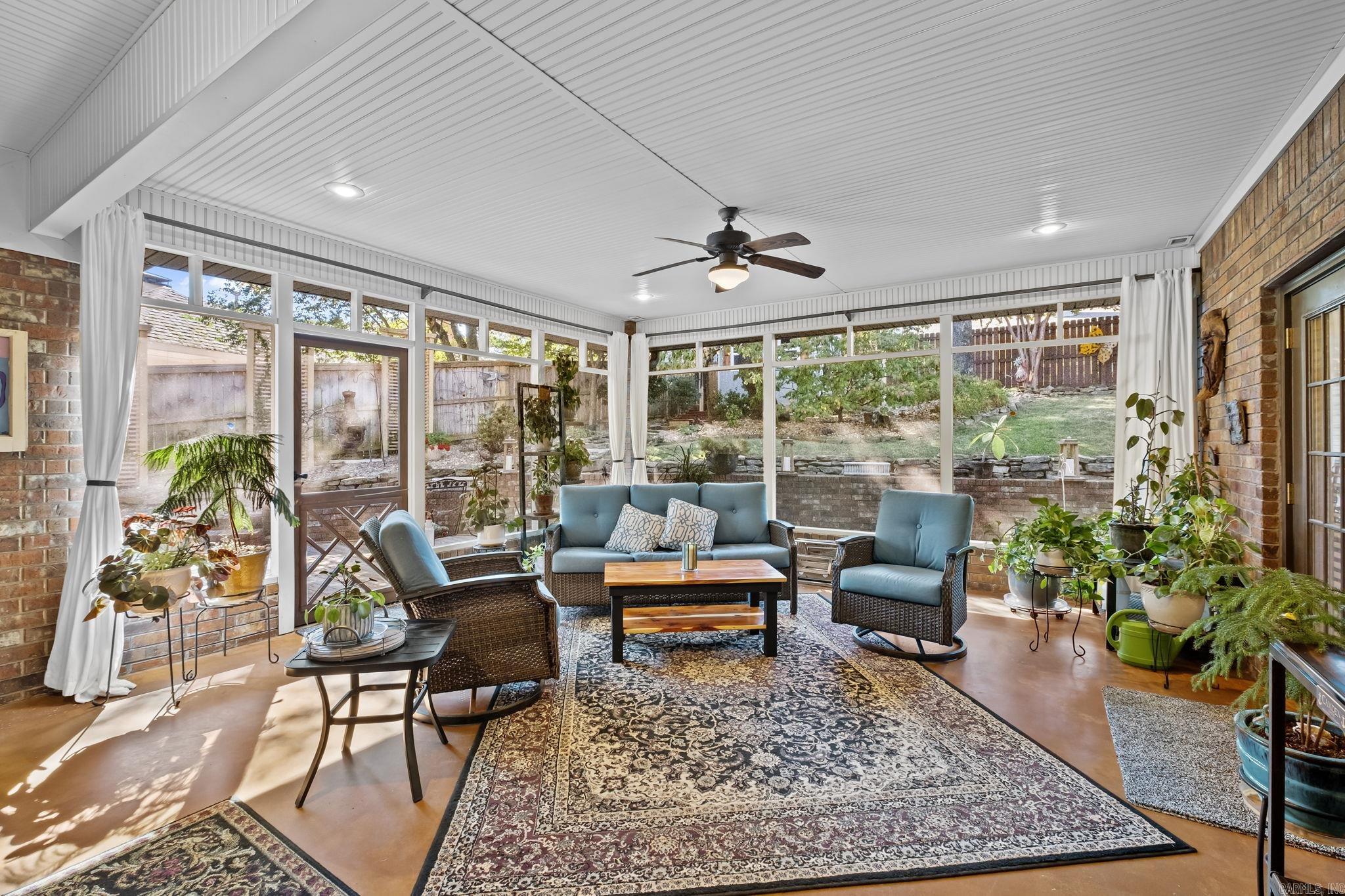 WINDSOR VALLEY ADDN - Residential