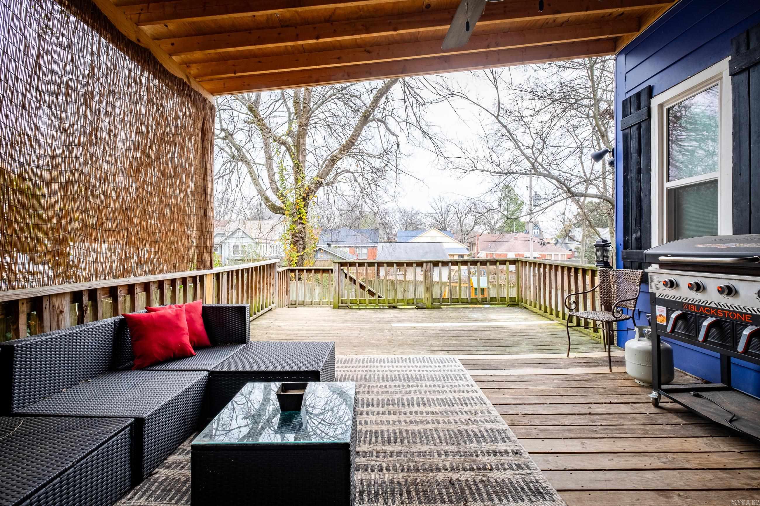 BEACHES - Residential